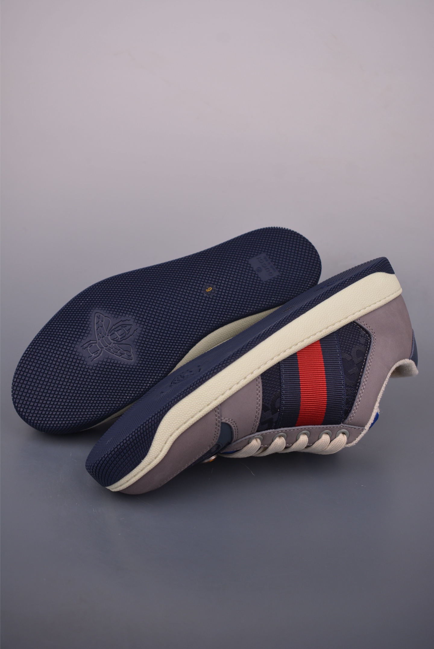 Gucci Screener Sneaker Dirty Effect Leather Low Top Lace-up Unisex Shoes 3 i1759283174623 7783 0 2