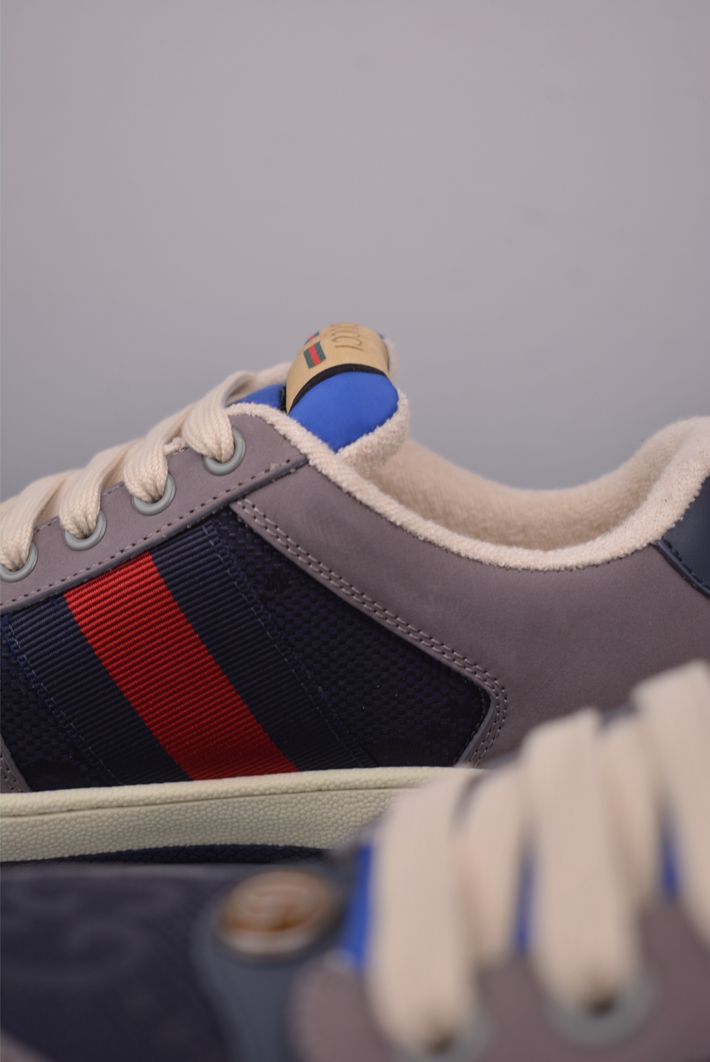 Gucci Screener Sneaker Dirty Effect Leather Low Top Lace-up Unisex Shoes 8 i1759283178844 2903 0 7