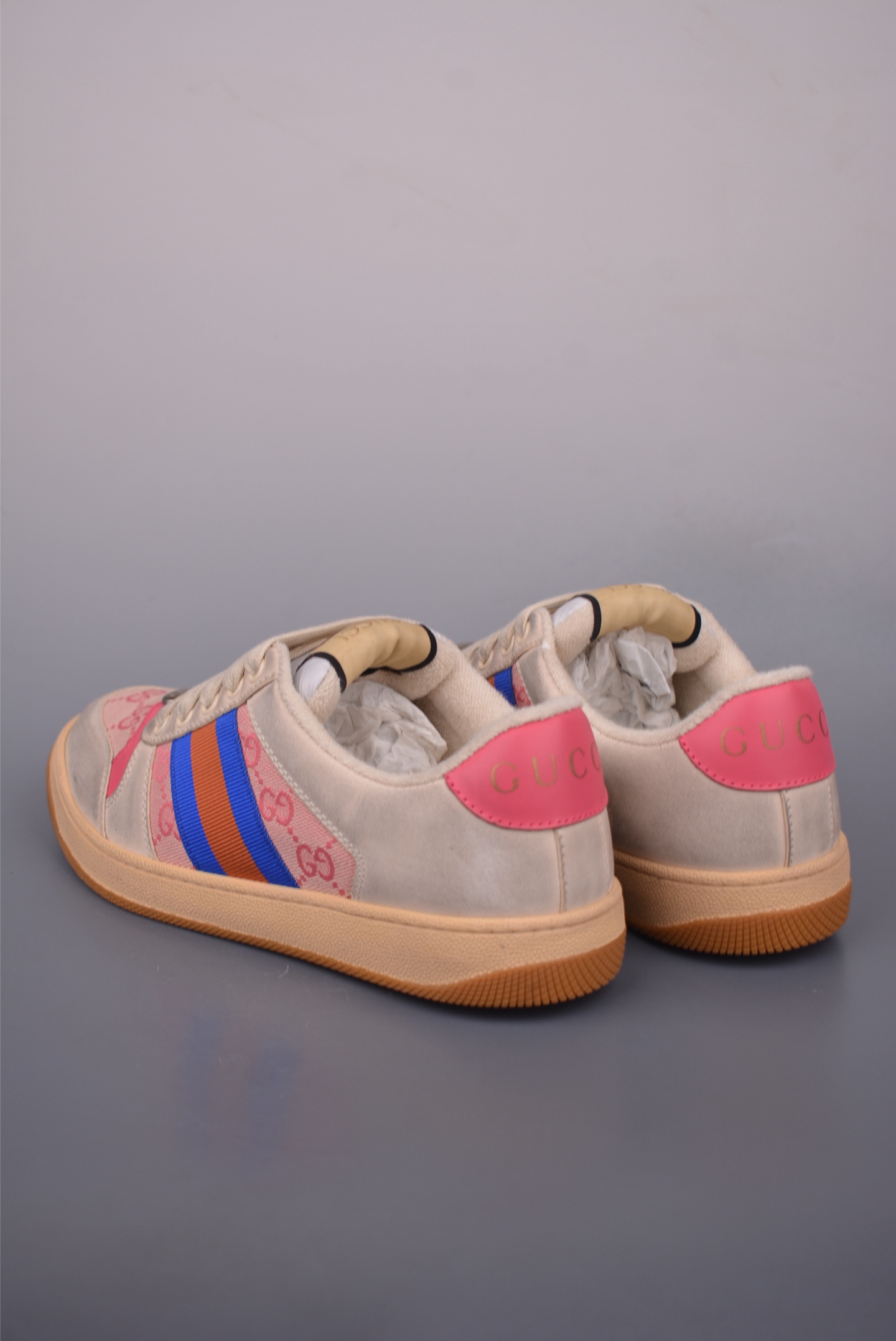 Gucci Screener Sneakers - Distressed Design & Premium Italian Leather 2 i1759283271329 215 0 1