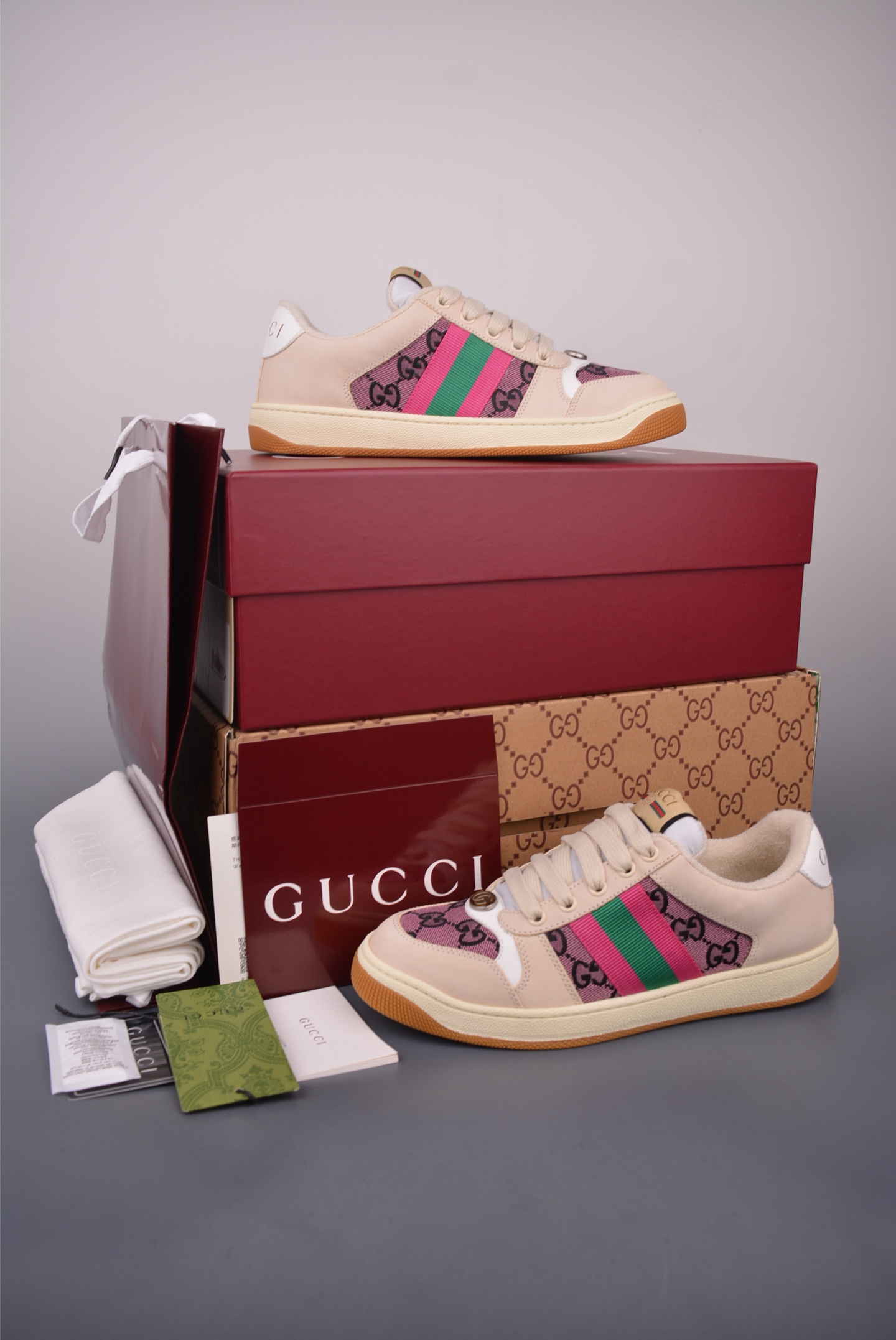 Gucci Screener Sneaker Dirty Effect Leather Trim GG Canvas -Pink/Green 6 i1759283529108 1728 0 4