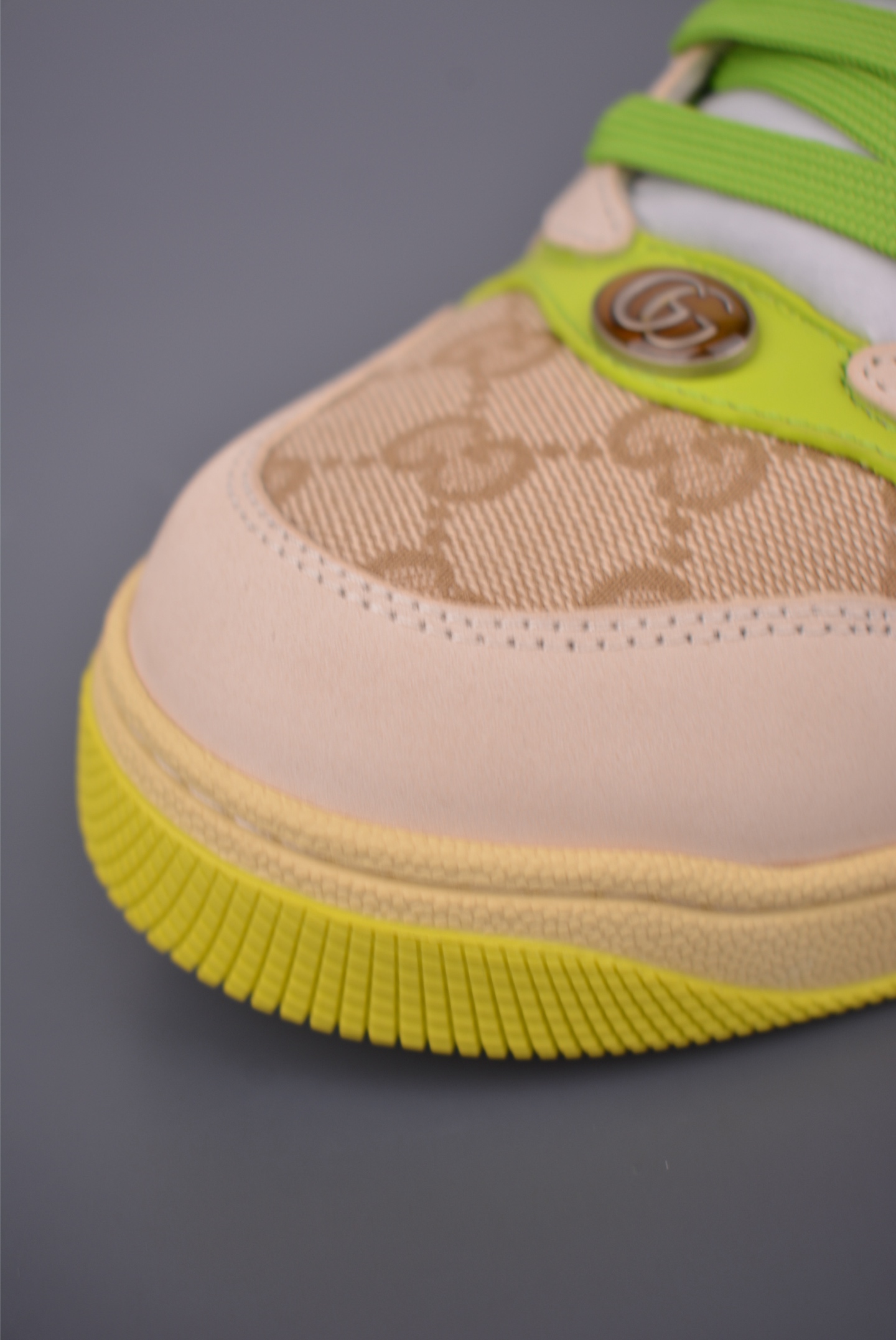 Gucci Screener Sneaker With Vintage Effect, Beige and Green - Unisex 6 i1759283607292 9356 0 5