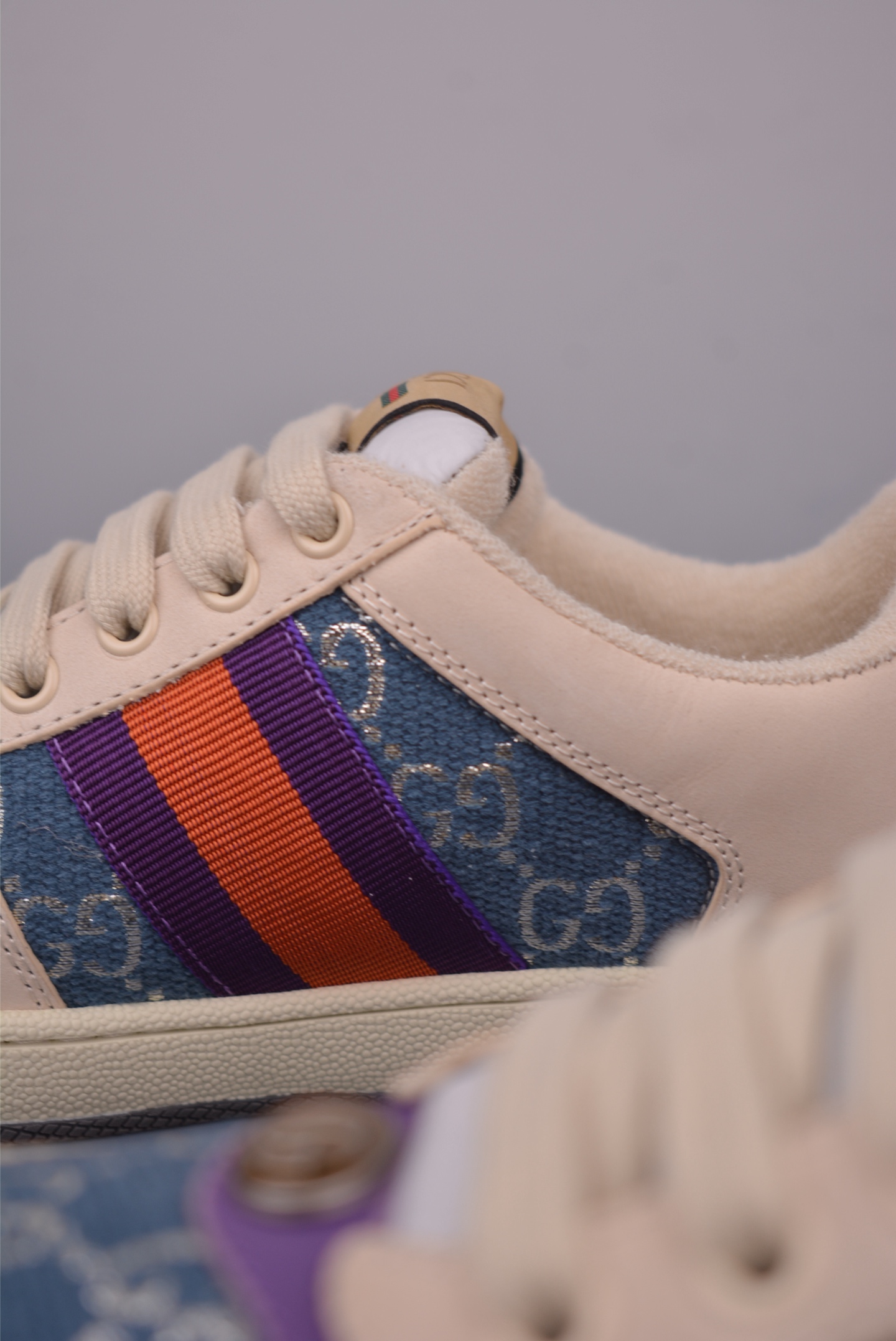 Gucci Screener Sneakers, Leather Trim, Iconic Striped Design, Fashion Forward Style 8 i1759283668266 9942 0 7