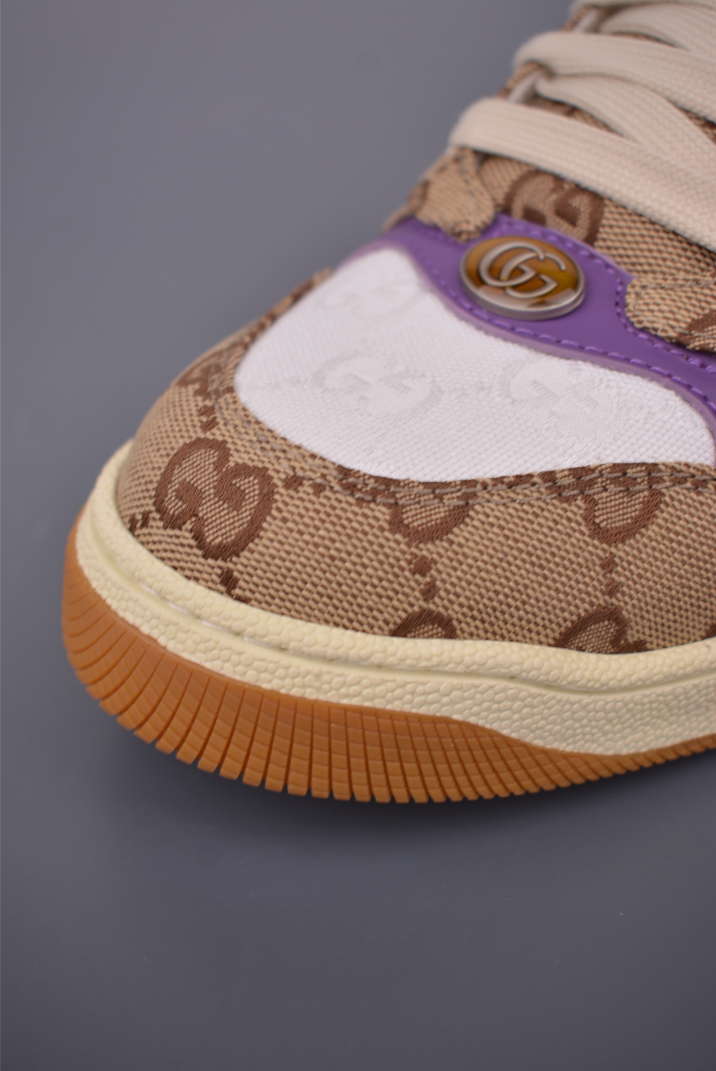 Gucci Screener Sneakers, Distressed Leather Trim with Vintage Inspired Design 7 i1759283841277 4408 0 5