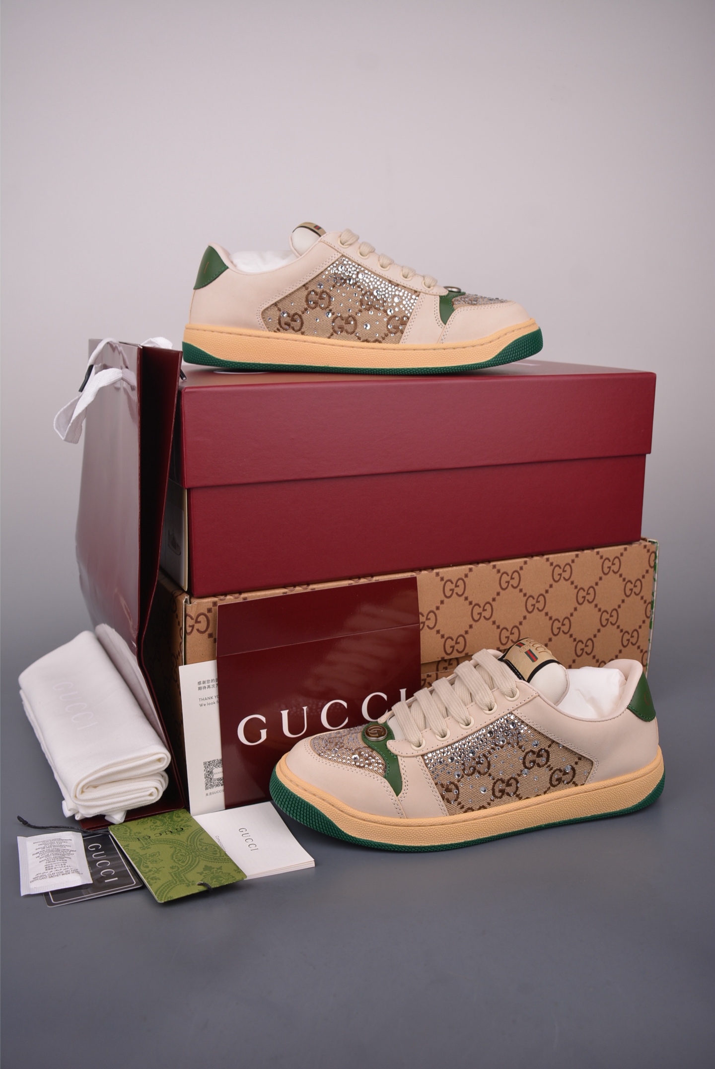 Gucci Screener Leather Sneakers with Crystals and Green Trim 5 i1759284706271 6855 0 4