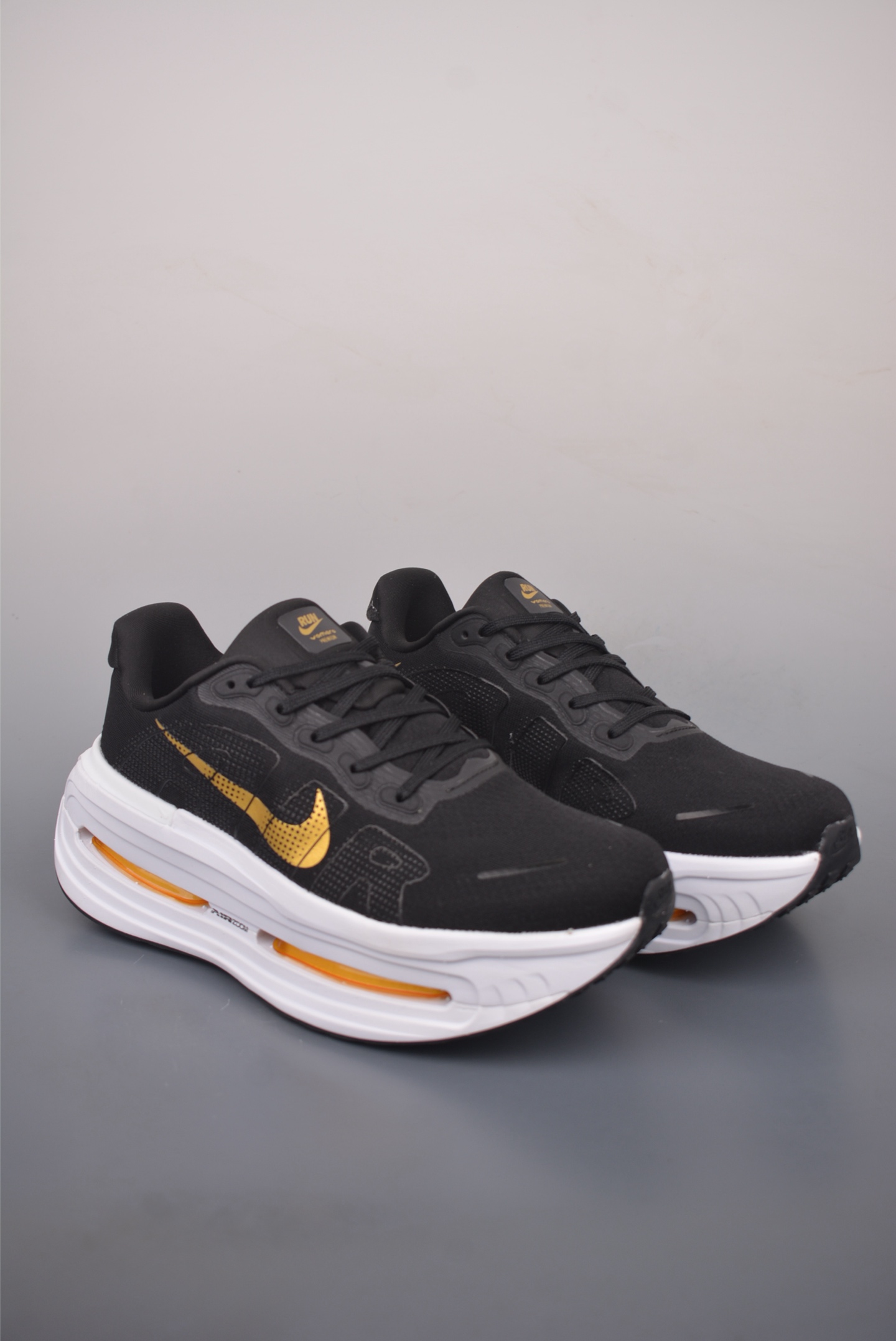 Nike Vomero Premium Air Cushion Running Shoes - Comfortable, Stylish, and Durable