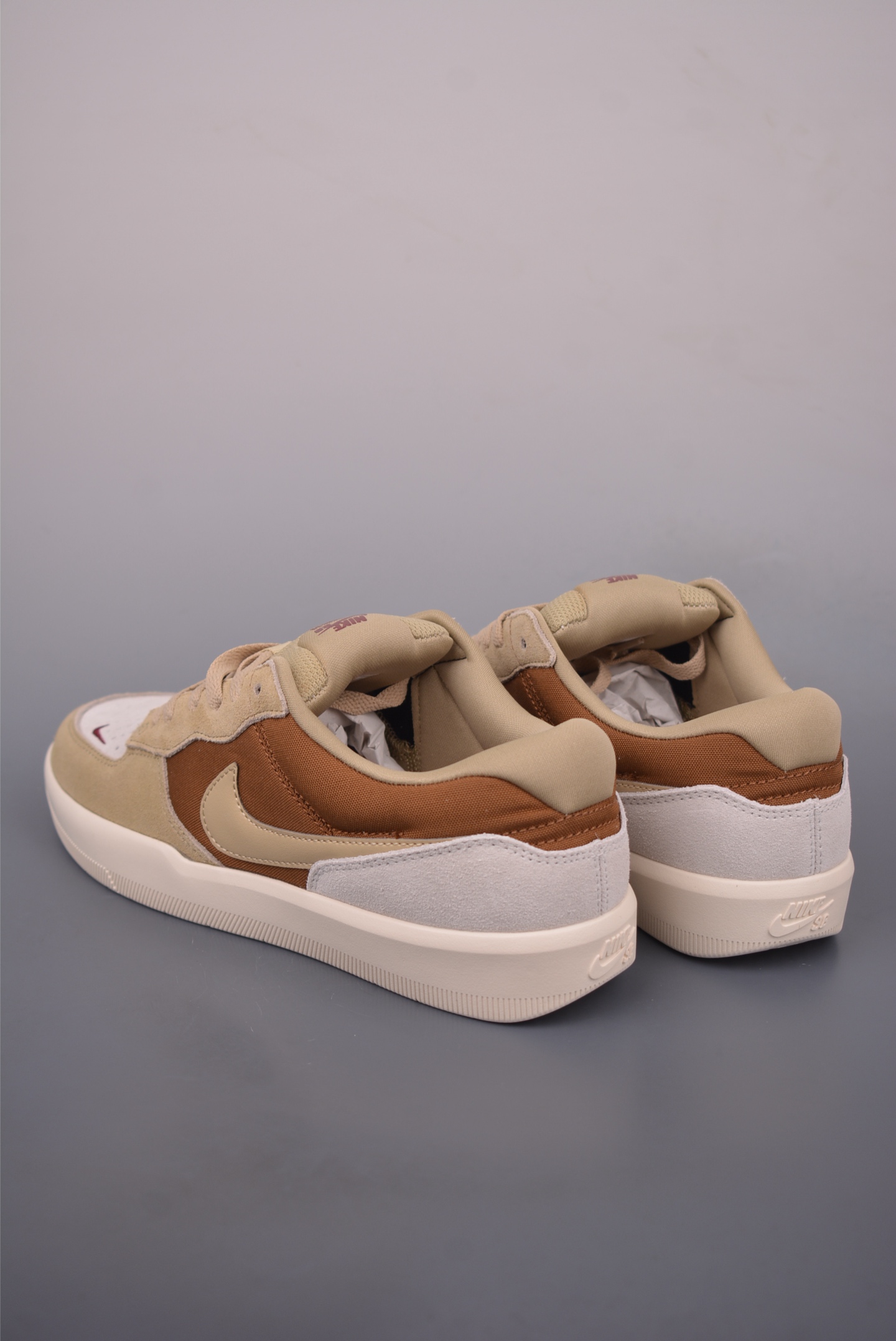 160 耐克Nike SB Force 58 硫化杯底 传统篮球风格 DV5477-202