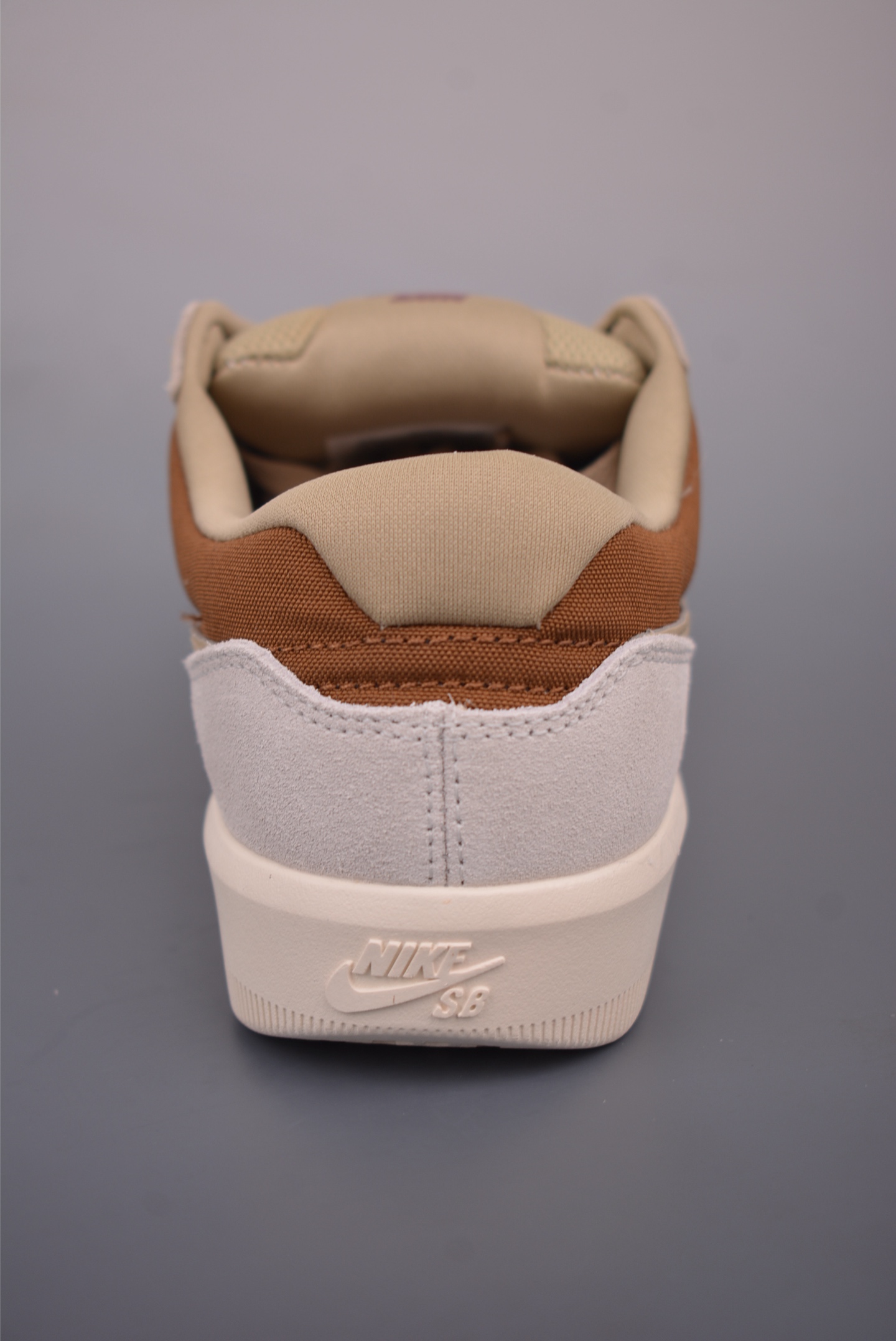 160 耐克Nike SB Force 58 硫化杯底 传统篮球风格 DV5477-202