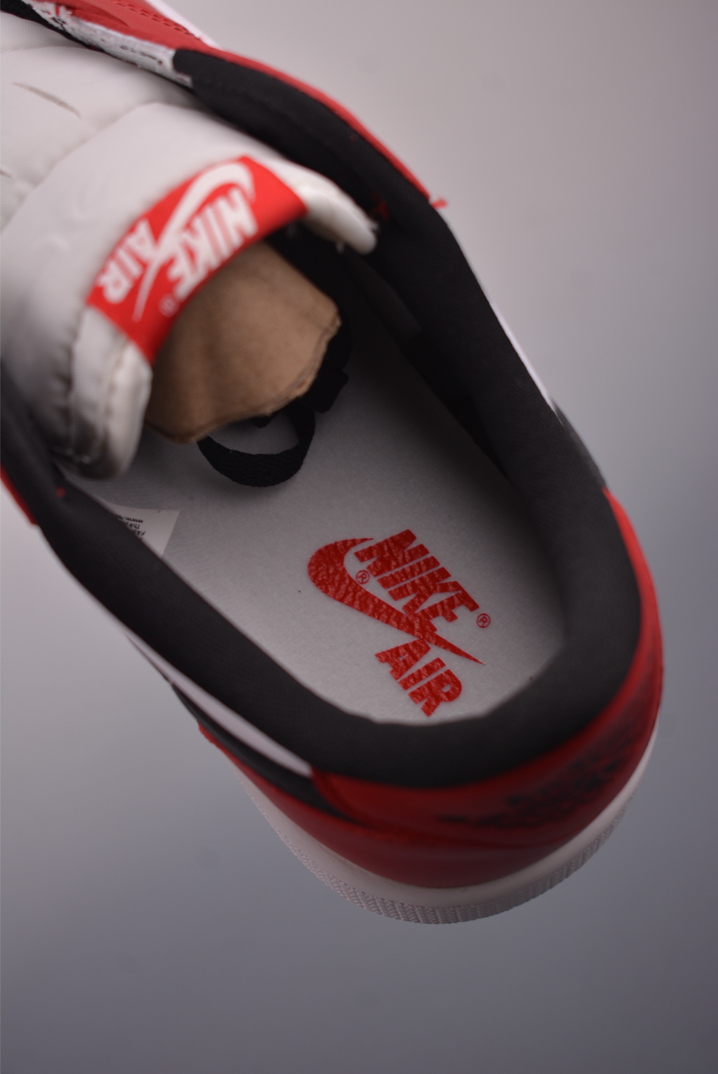 240 原装裸鞋级 市面最高工艺产物 Air Jordan 1 Low红白黑 HQ6998-600