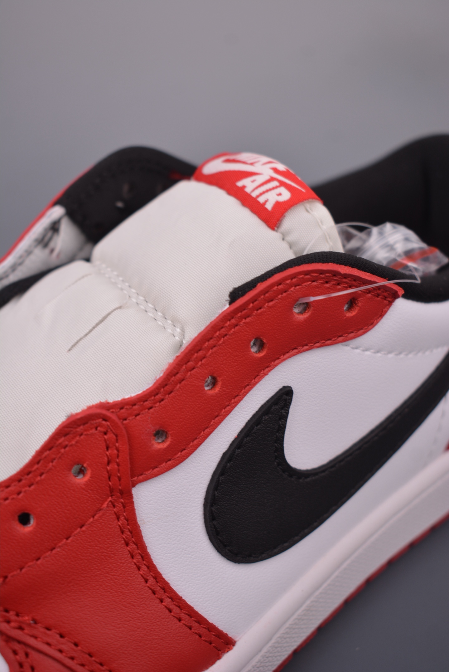 240 原装裸鞋级 市面最高工艺产物 Air Jordan 1 Low红白黑 HQ6998-600