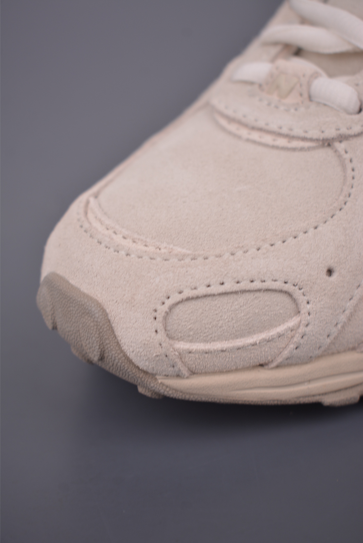New Balance 204 Retro Casual Running Shoes - Comfortable and Stylish 6 i1759534402542 5097 0 5