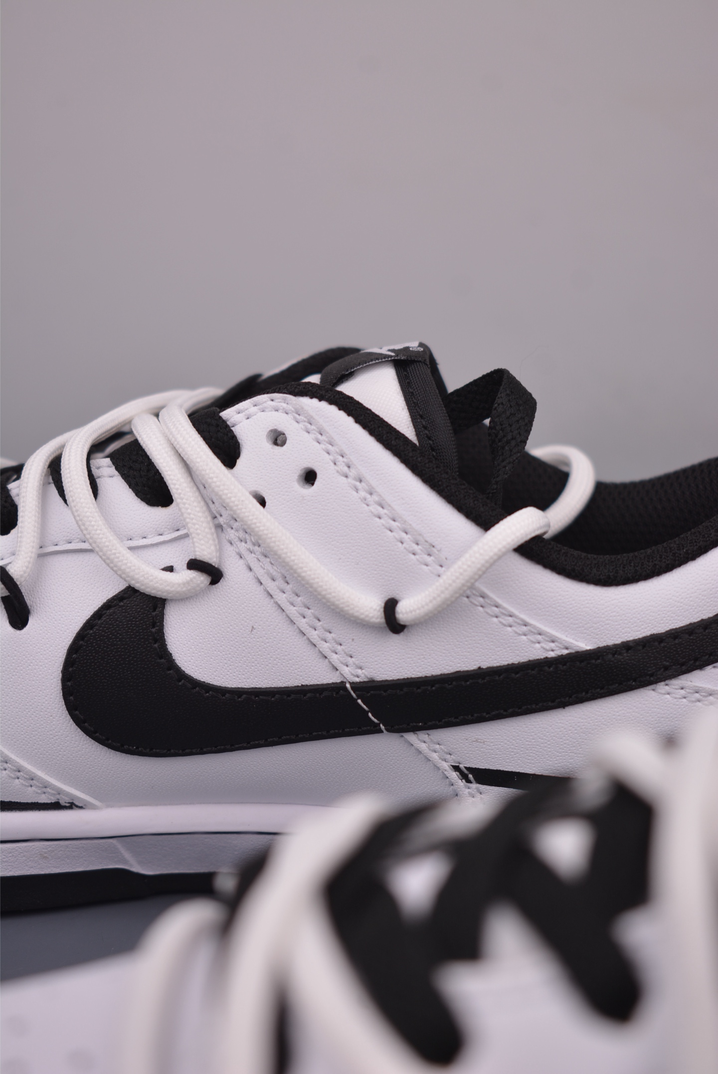 Nike SB Dunk Low Fujiwara Tofu Shop Collaboration Deconstructed Sneakers 8 i1759534682073 8186 0 7