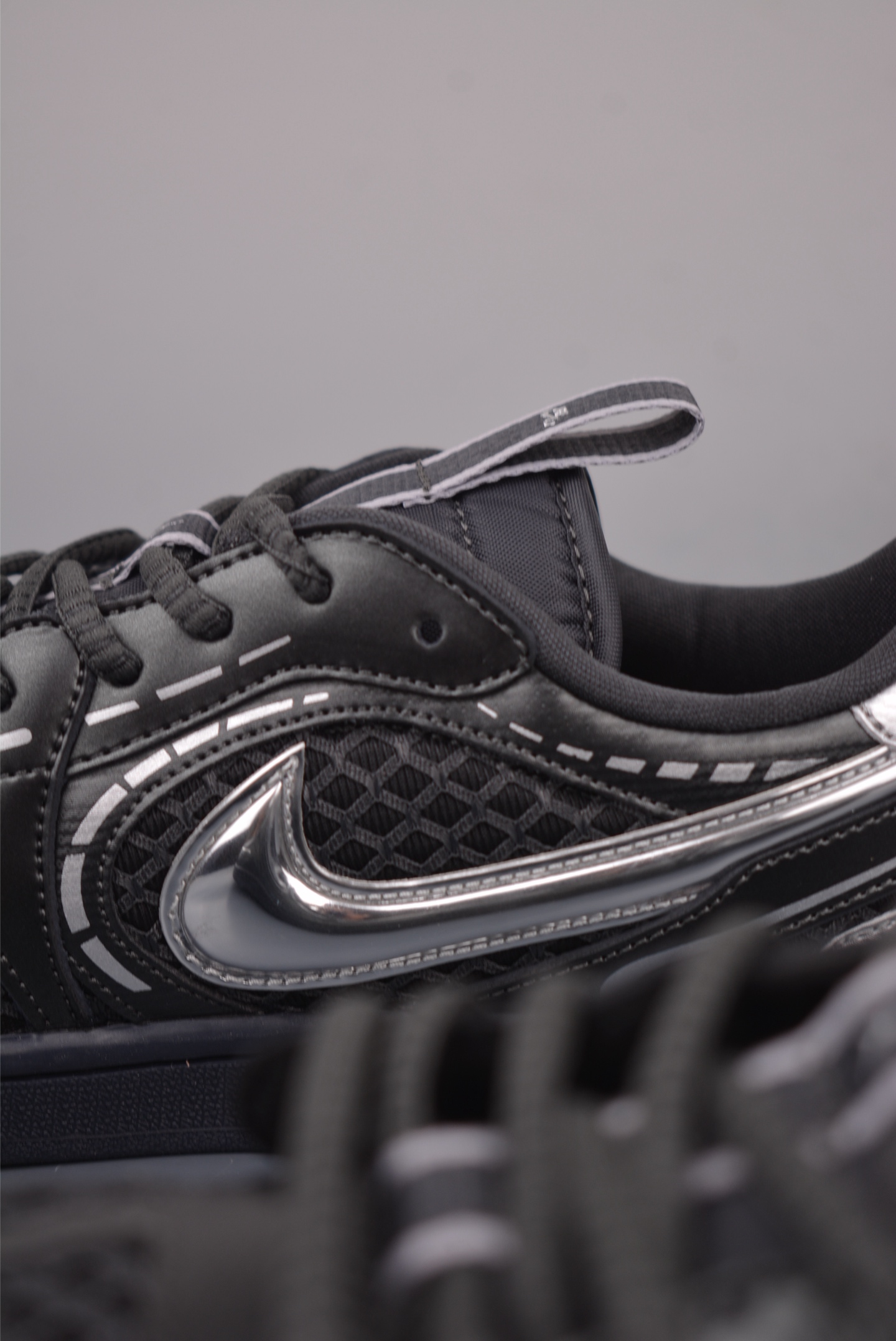 200 Air Jordan 1 Low 灰黑银 AJ1乔1低帮休闲板鞋 H02186-081-Chinese UA Cheap High Quatity Brand Clothes Bags handbags Sneakers wholesale wholesaler seller from China Factory suppliers Fashion Clothing Shoes best Quality Beautiful Price 200 Air Jordan 1 Low 灰黑银 AJ1乔1低帮休闲板鞋 H02186-081