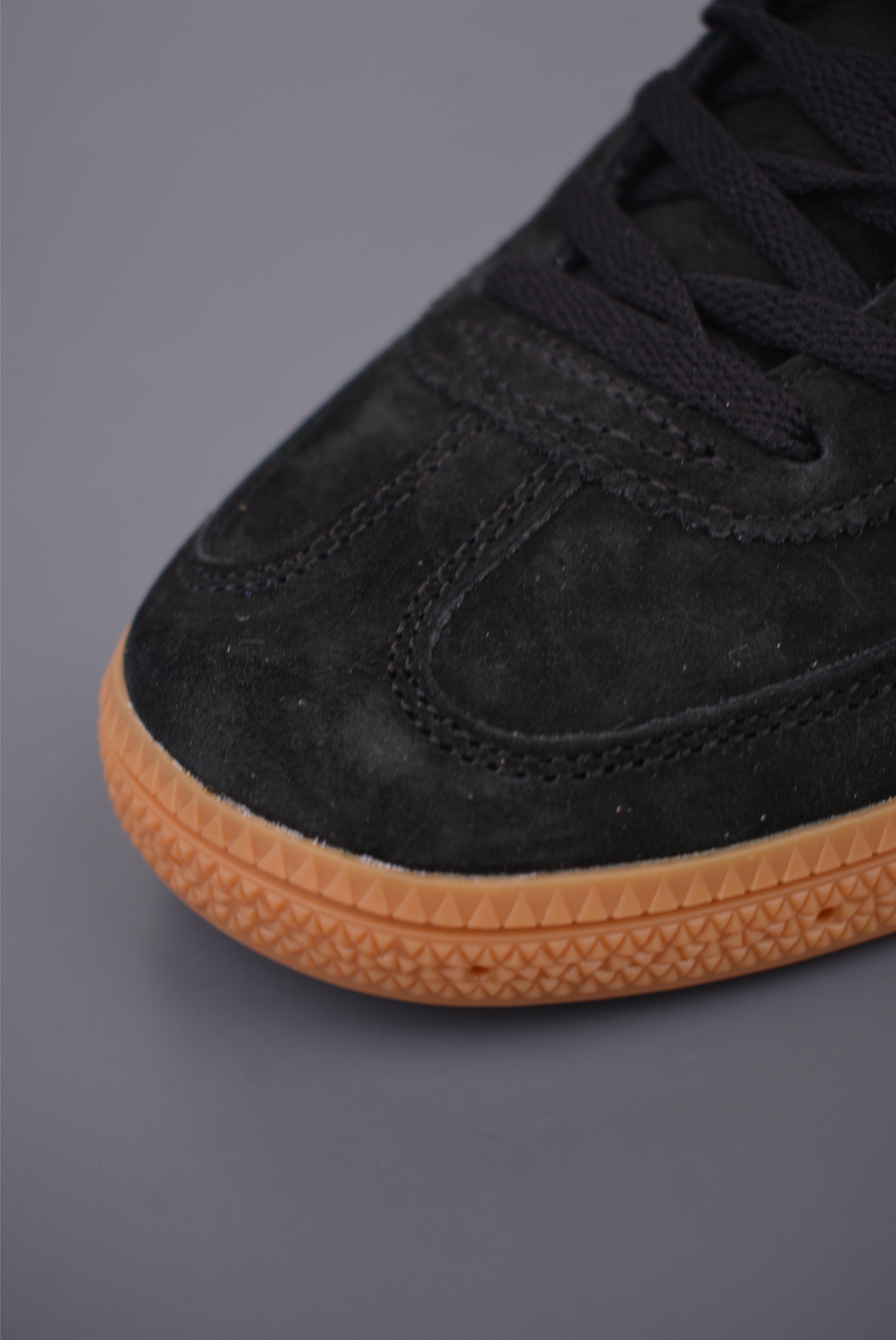 160 Adidas Handball Spezial 阿迪达斯经典款 复古休闲板鞋 JH8843