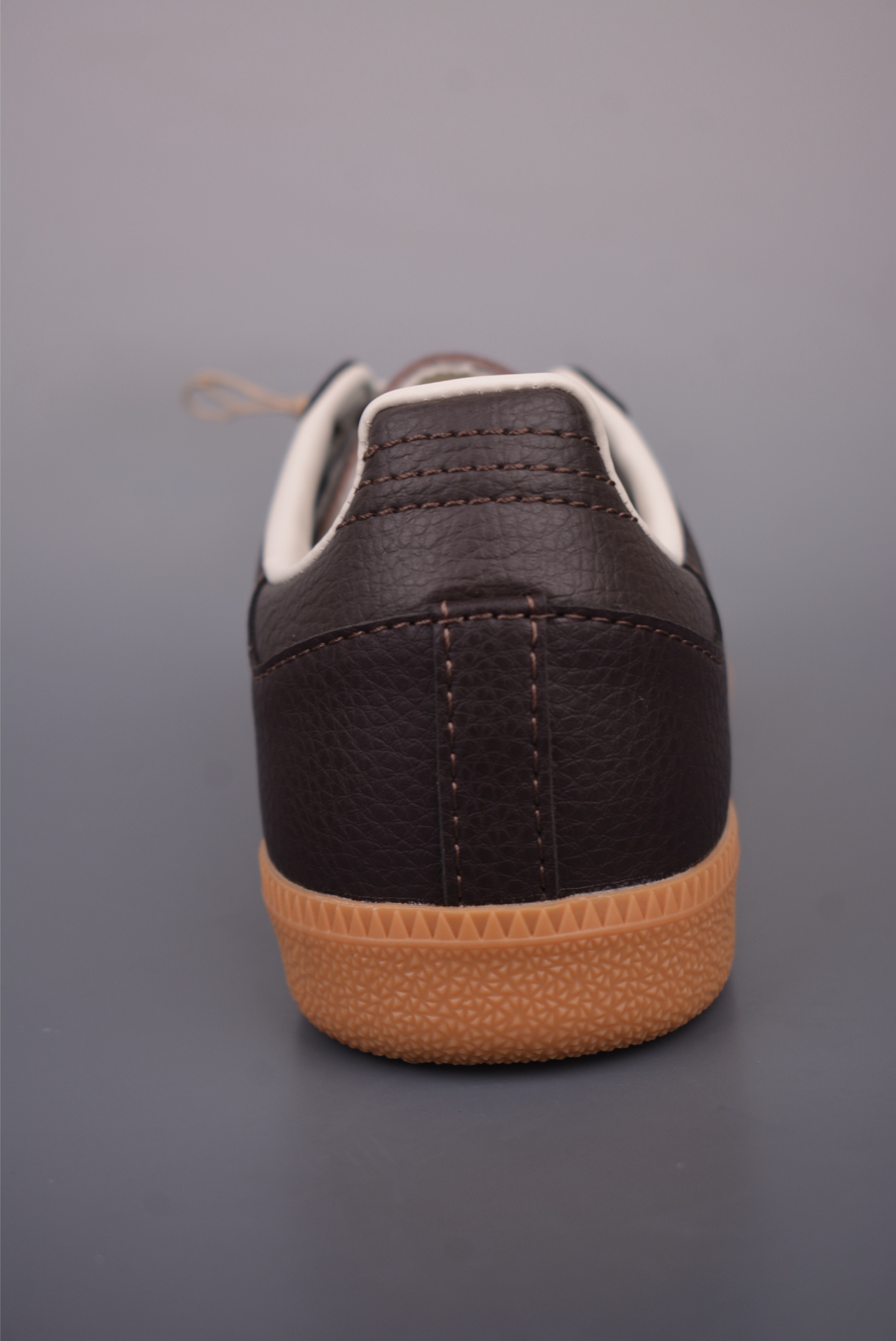 140 Adidas三叶草SAMBA W 休闲板鞋 JR0891