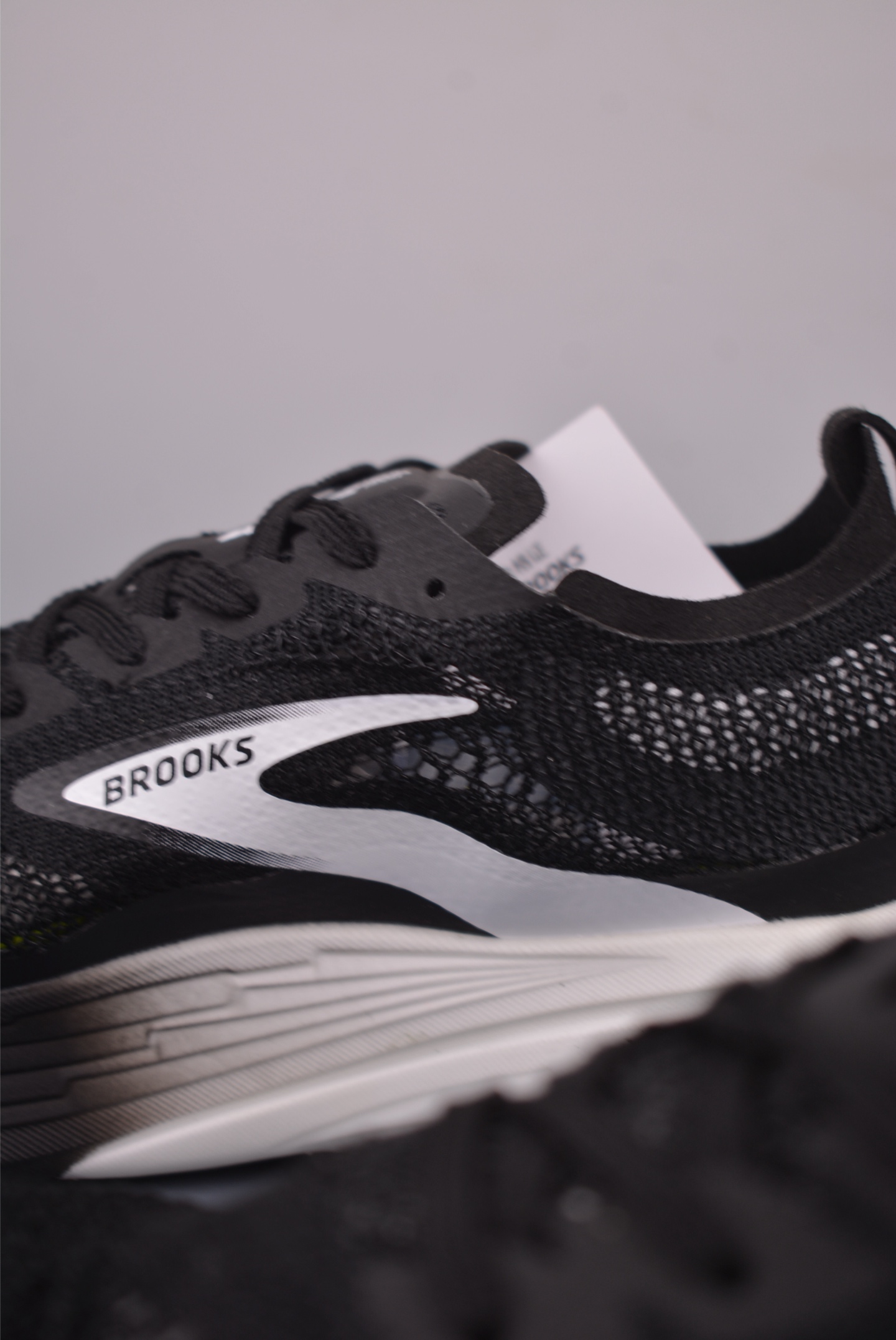 Brooks Hyperion Elite 4 Running Shoes - Ultralight, Breathable, and Responsive 9 i1759621726427 4208 0 7
