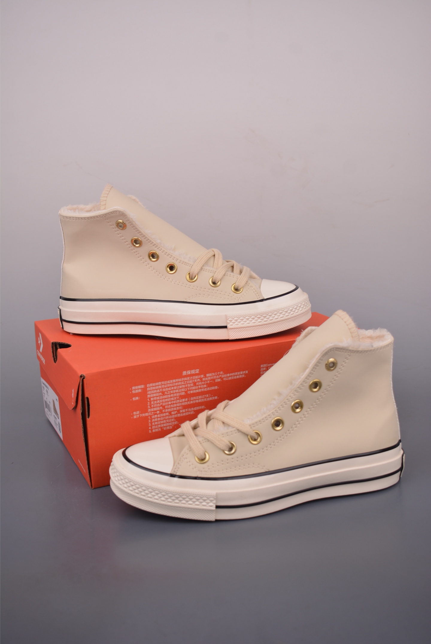 Converse Chuck 1970s Winter High Top Sneakers with Faux Fur Lining 5 i1759622221761 9847 0 4