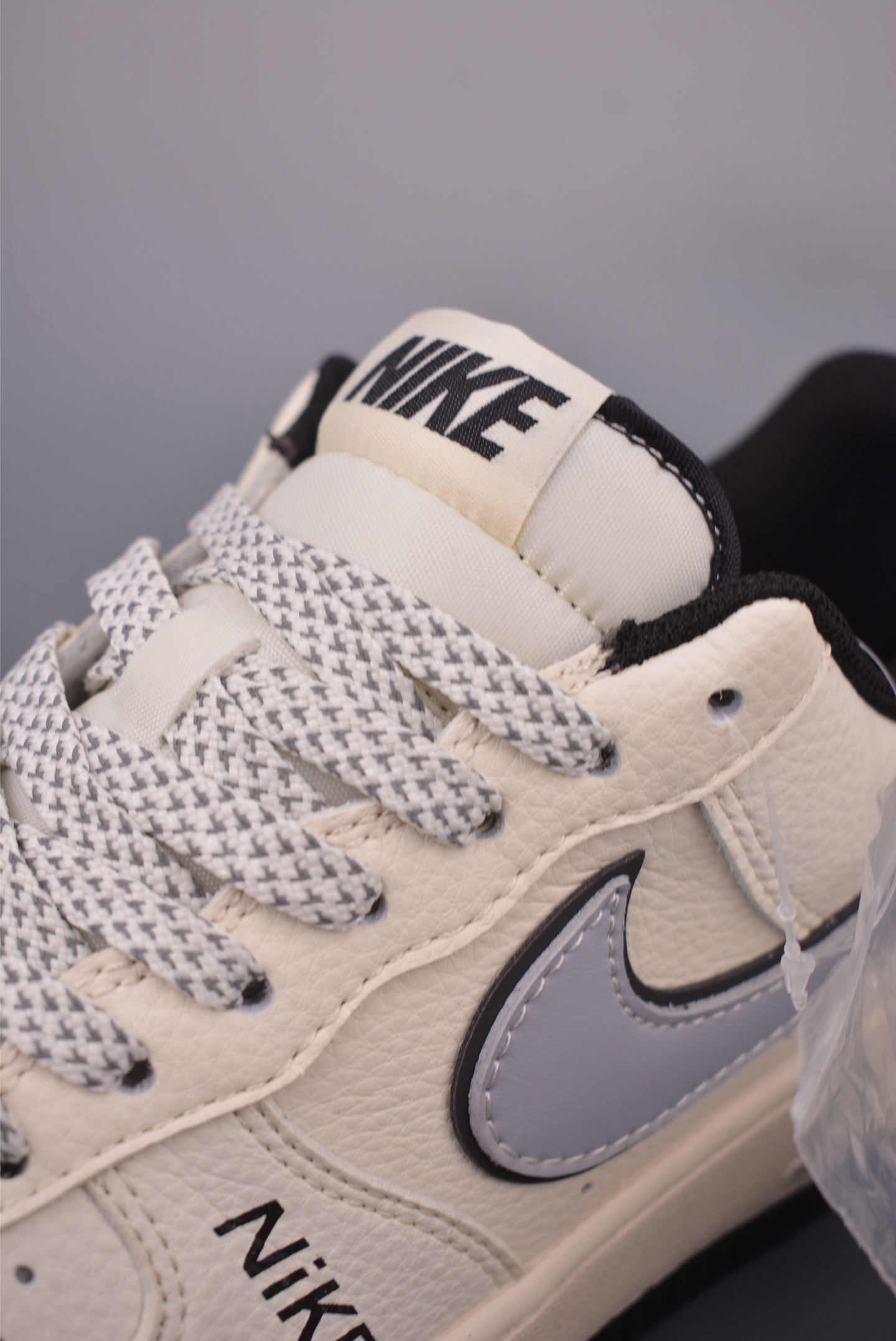 Nike Air Force 1 Low - Beige/Black, Original Design - Available Now! 8 i1759623325602 921 0 6