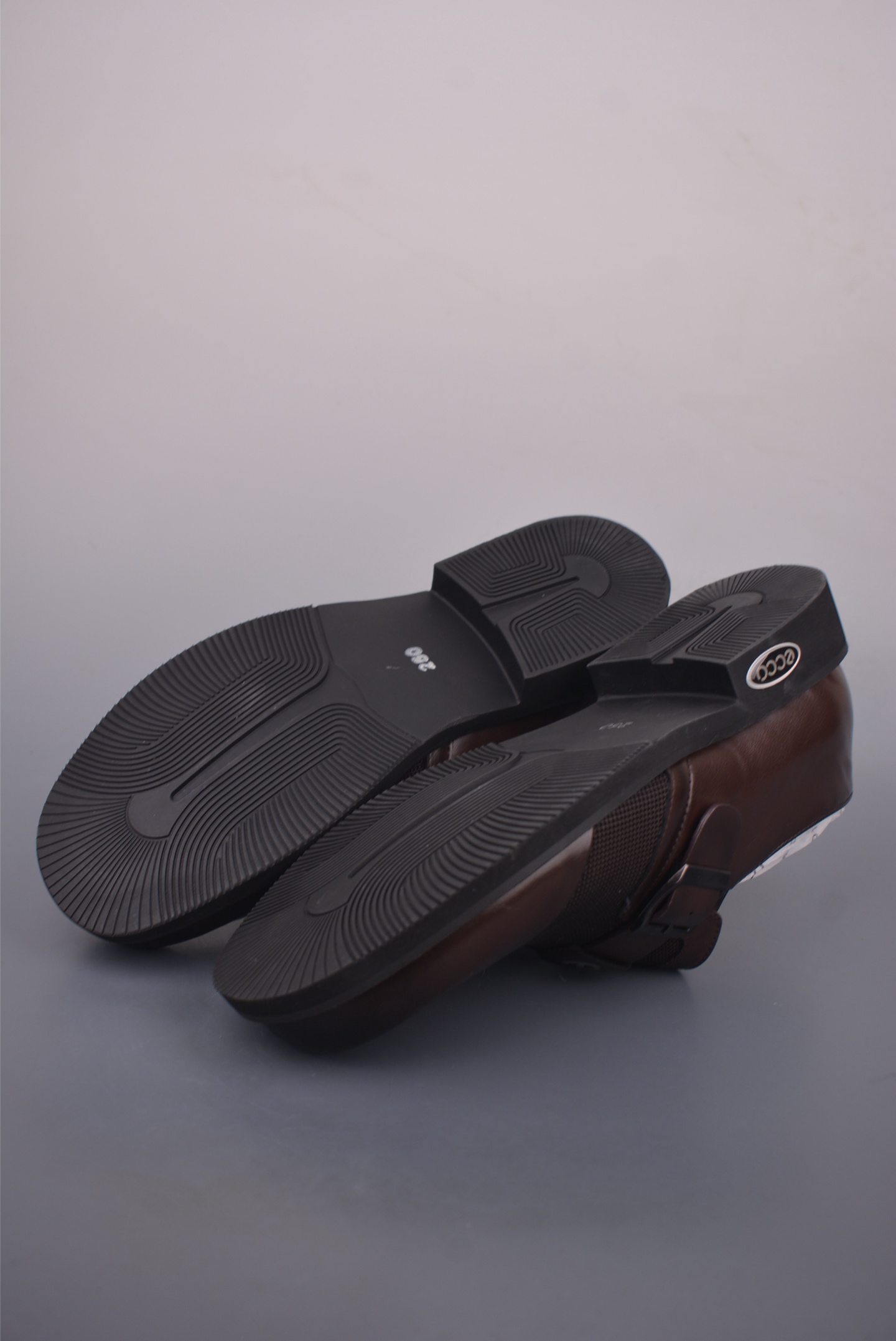 ECCO Men's Slip-On Dress Shoes - Lightweight, Breathable, and Comfortable 3 i1759624379131 4394 0 2