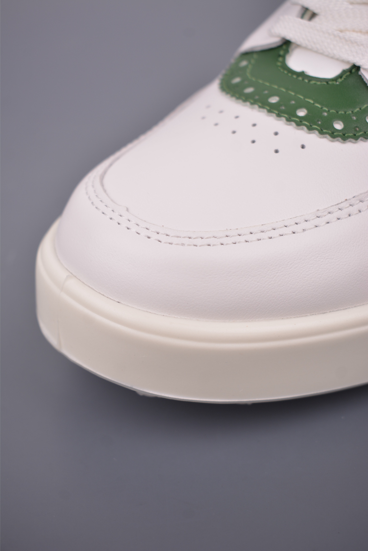 Ecco Men's Biom Lightweight Leather Sneakers - White & Green, Sizes 39-44 7 i1759624453931 2394 0 5