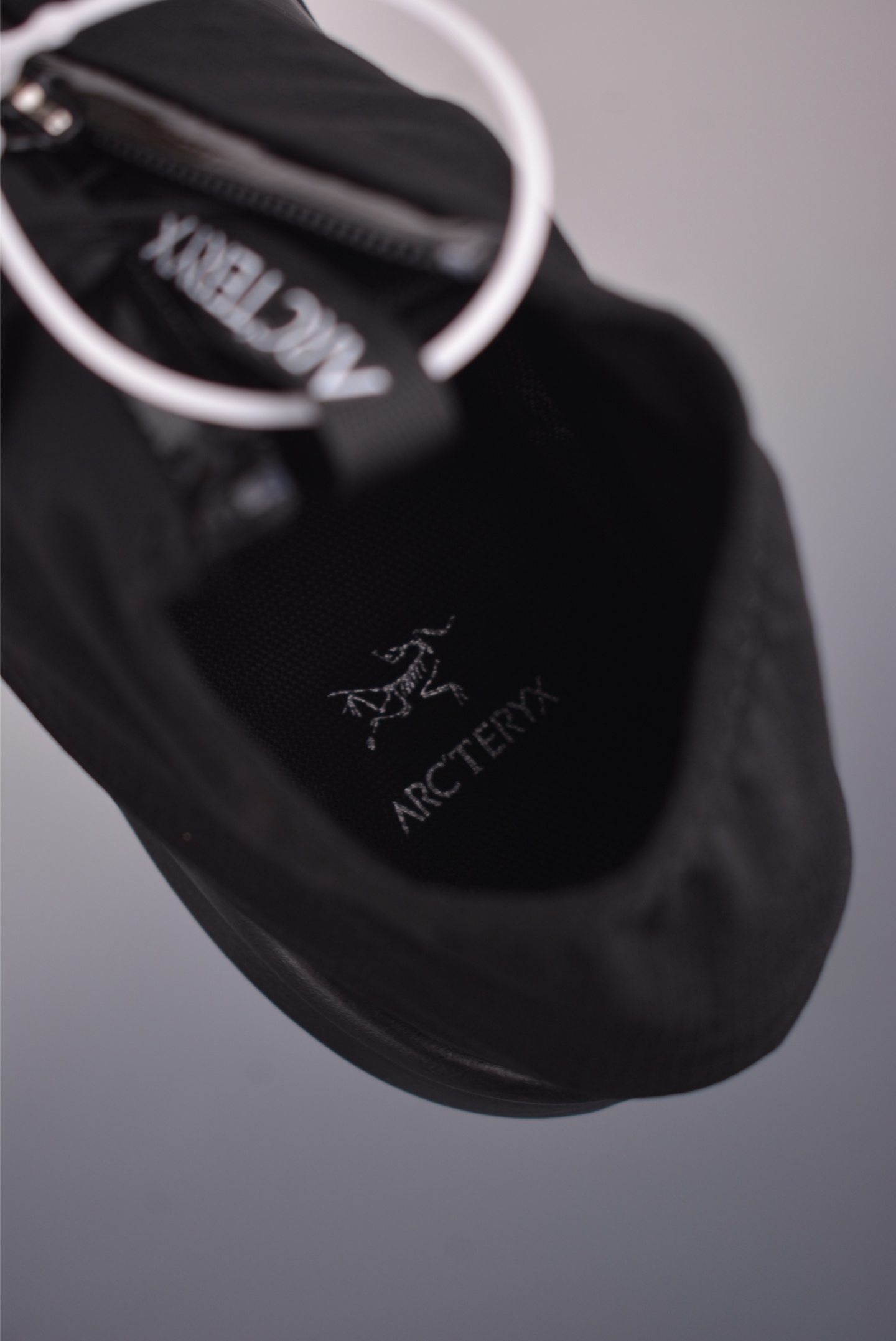 Arc'teryx Norvan Gore-Tex Trail Running Shoes - Breathable, Durable, and Lightweight 10 i1759624558059 6650 0 8