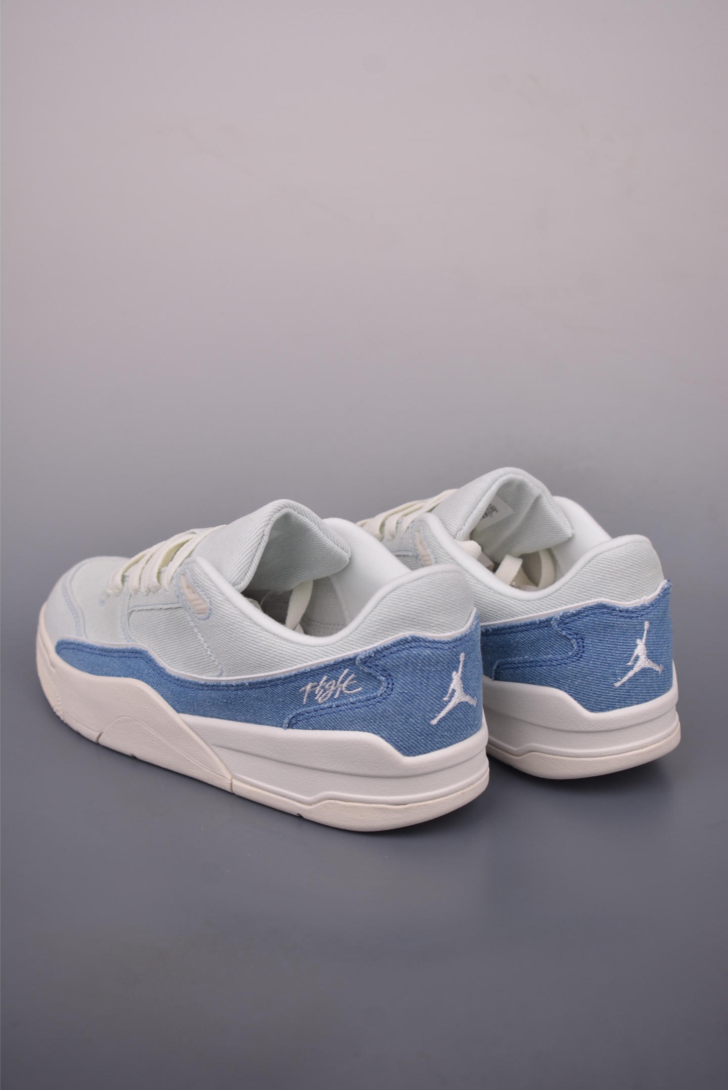 Air Jordan Flight Court Low-Top Retro Basketball Shoes - Light Blue Denim 3 i1759624732109 4815 0 1