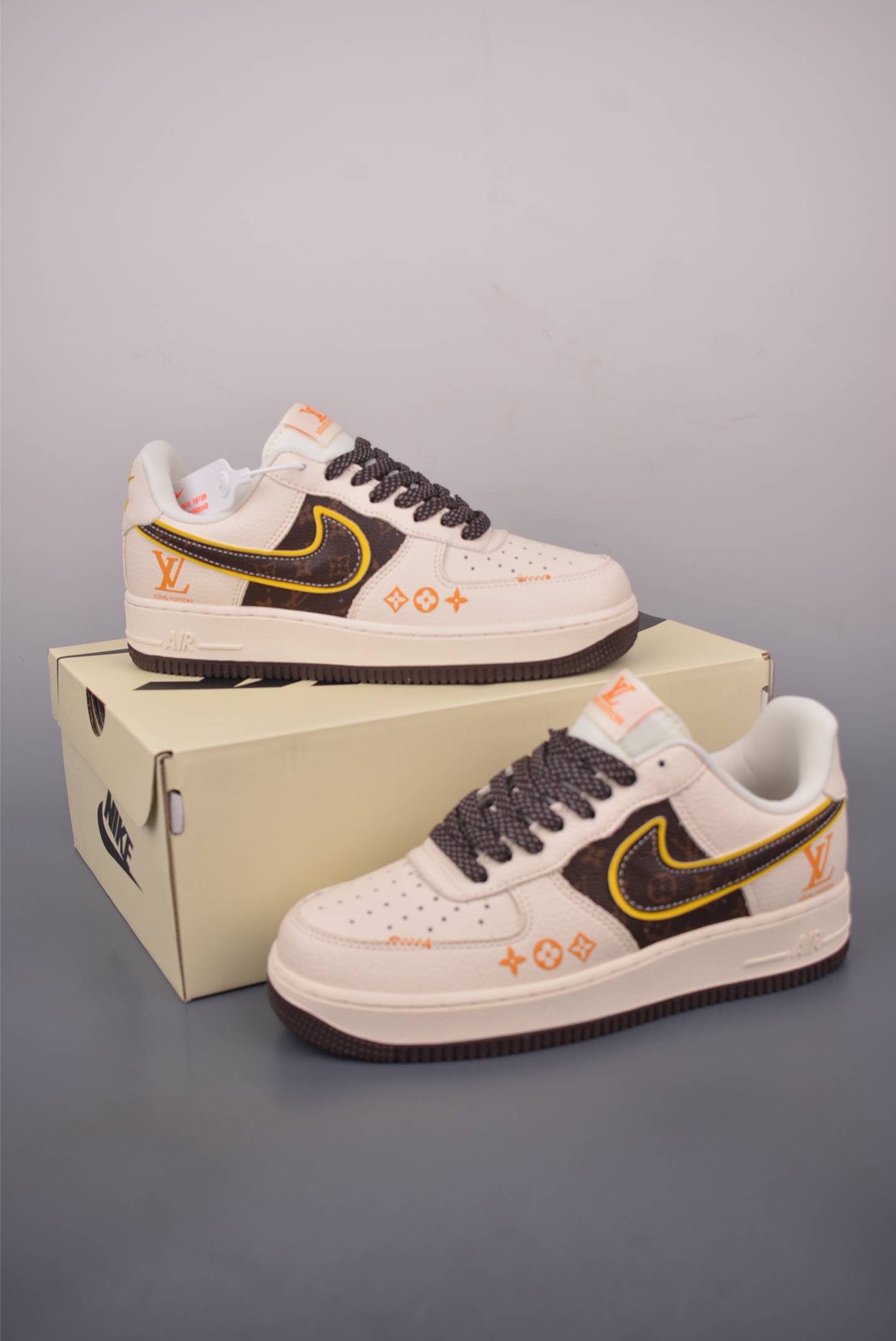 Nike Air Force 1 Low Louis Vuitton Collab Sneakers - Limited Edition 5 i1759706046686 6326 0 4
