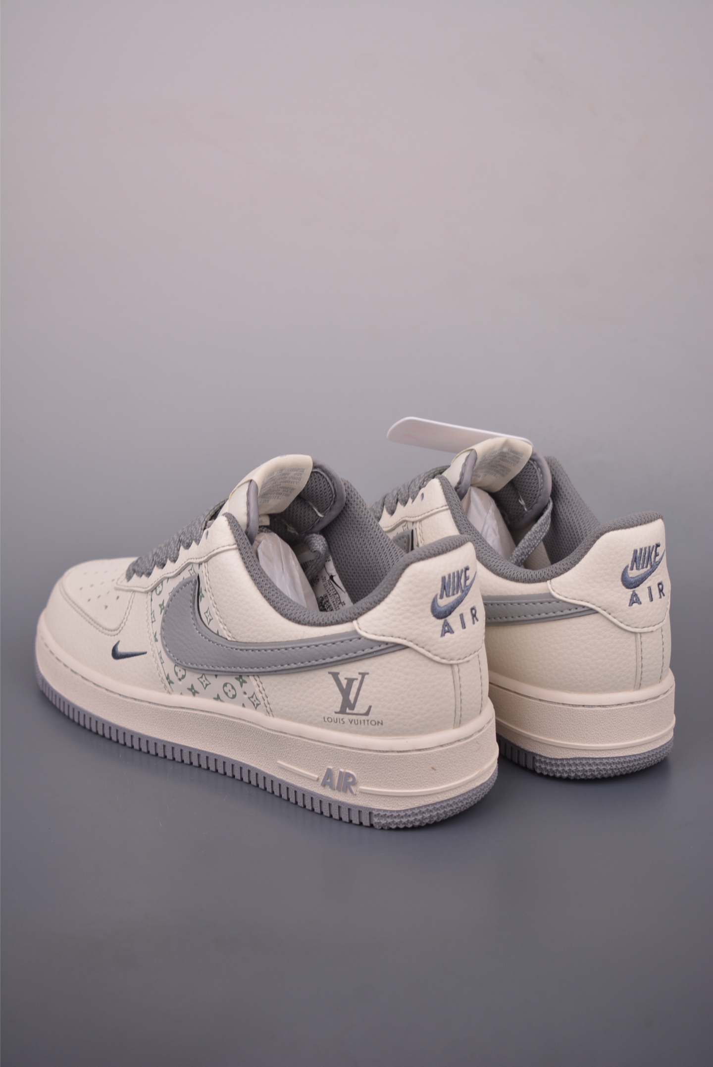 Nike Air Force 1 Low Louis Vuitton Custom Sneakers - Limited Edition 2 i1759706209490 144 0 1