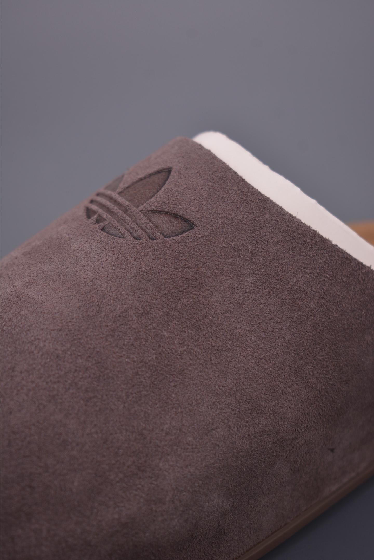 Adidas Originals Adimule Slip-On Clogs Anti-Slip Mules - Stylish & Comfortable 8 i1759706309263 2517 0 6