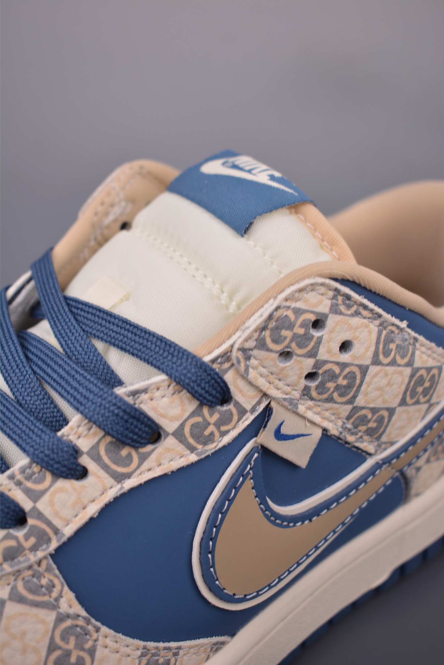 Nike SB Dunk Low Gucci Limited Edition Sneakers,Premium Leather,Multiple Sizes 8 i1759706501545 4053 0 6