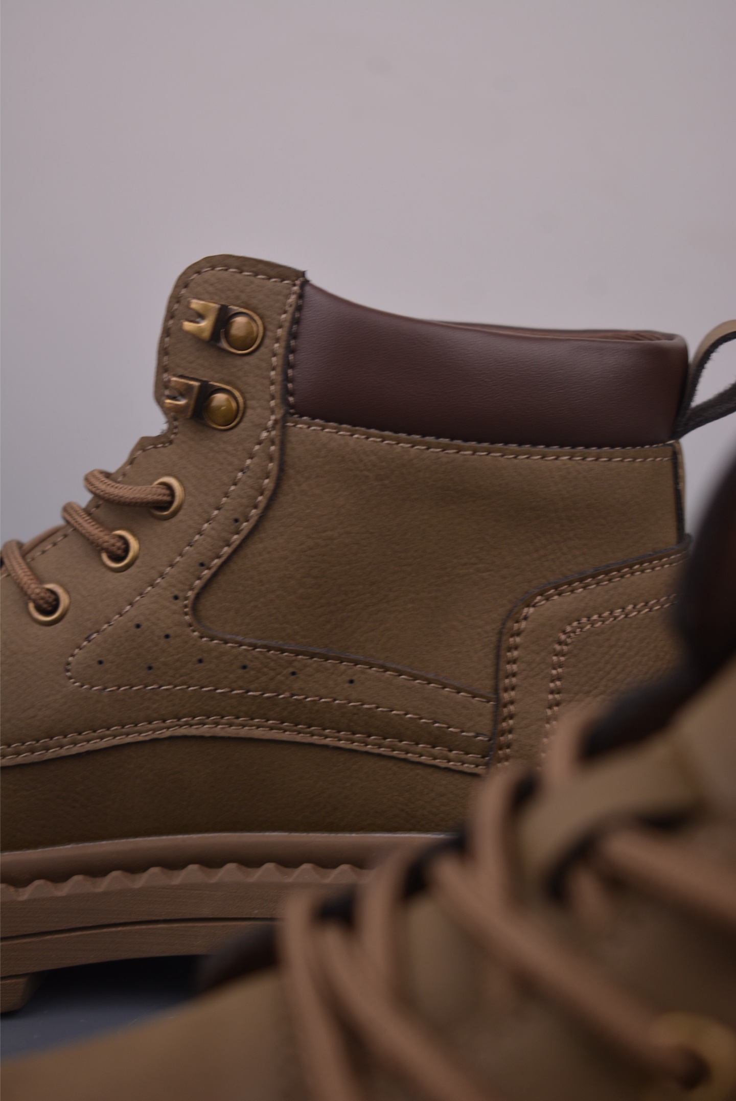 CAT Men's Leather Ankle Boots, Lace-Up Casual Walking Boots 9 i1759706591569 7150 0 7