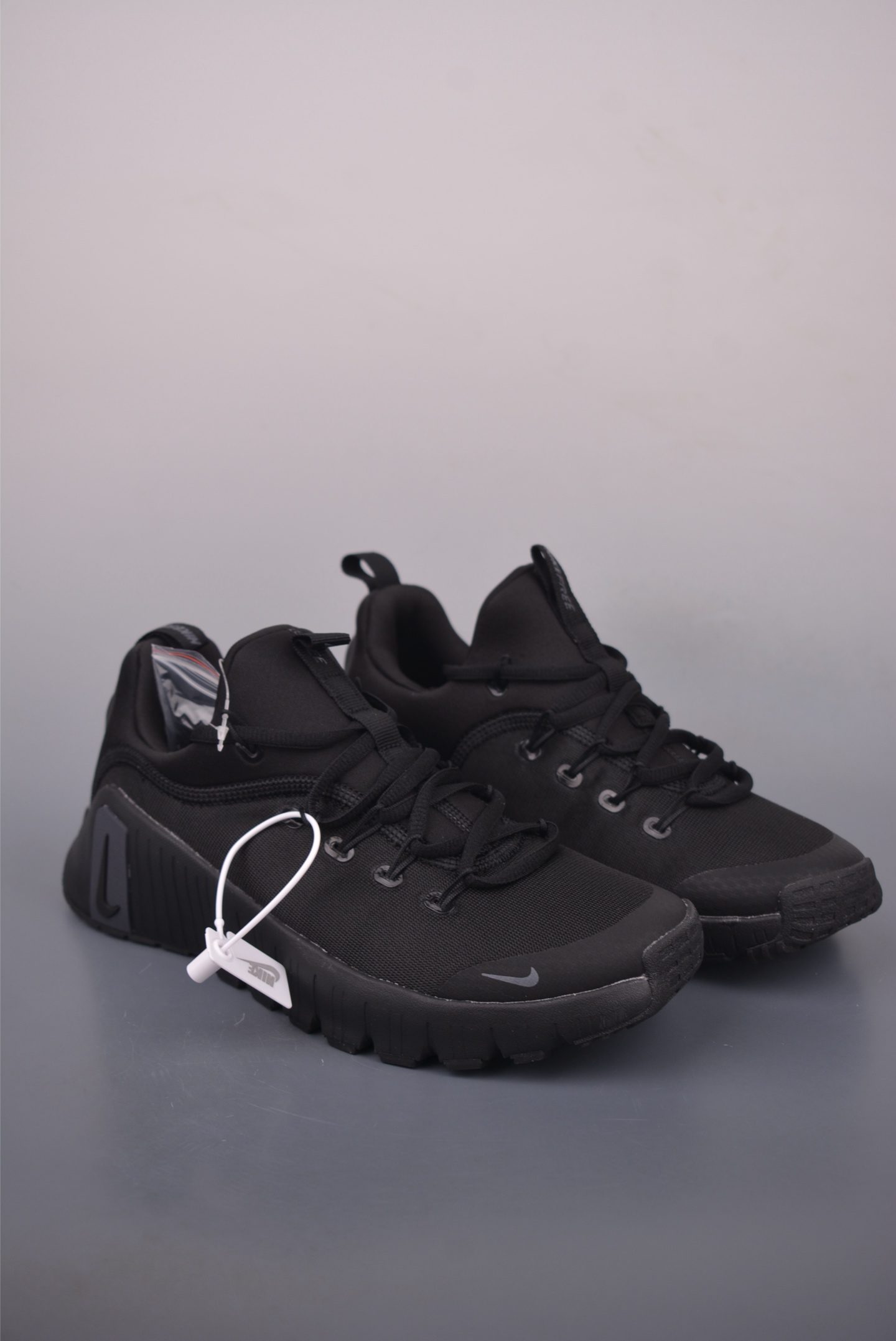 Nike Free Metcon 6 Training Shoes - Breathable, Cushioned, and Low-Profile 2 i1759869827194 5879 0 0