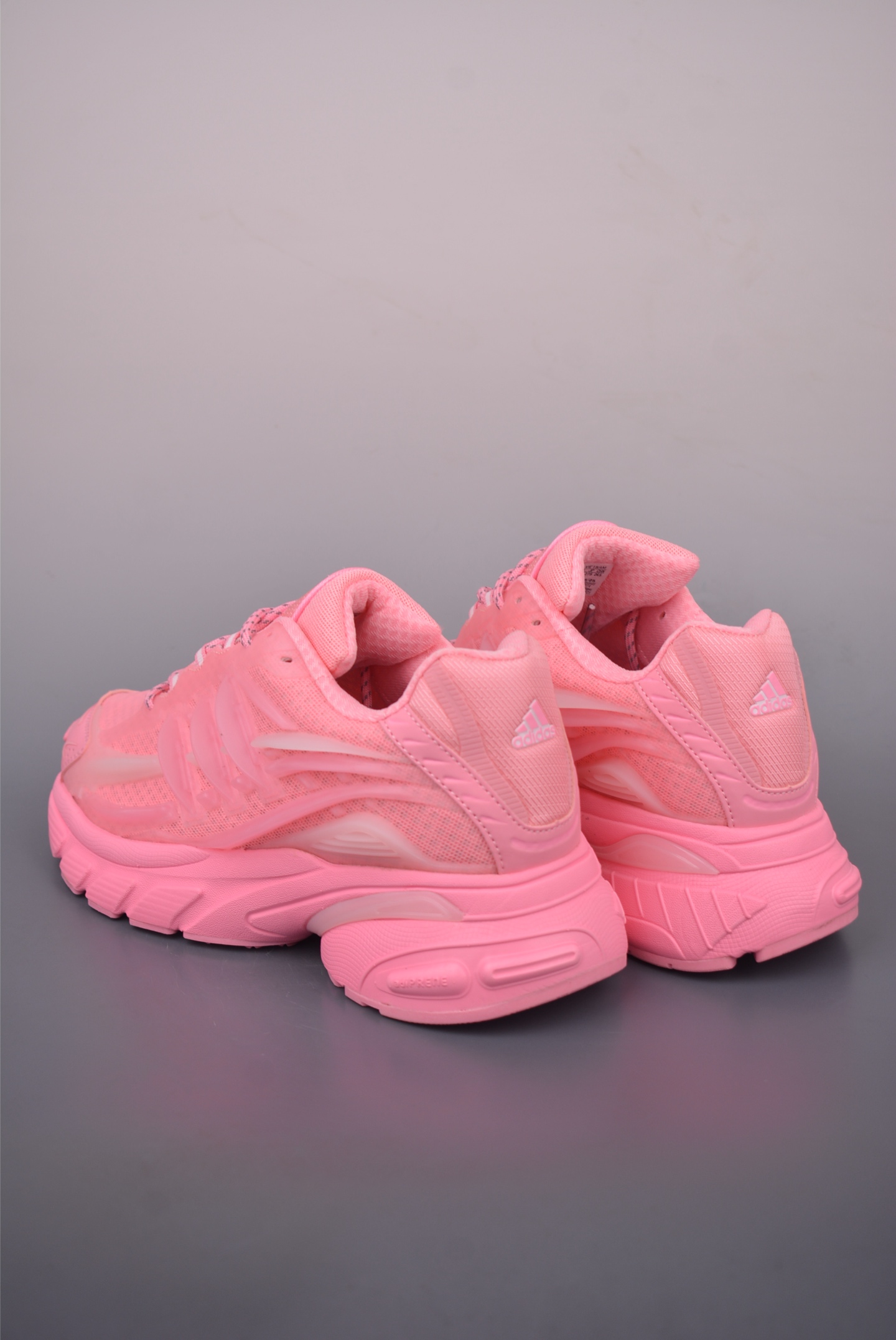 300 Pharrell x adidas Adistar Jellyfish 低帮复古风老爹鞋 JP9274