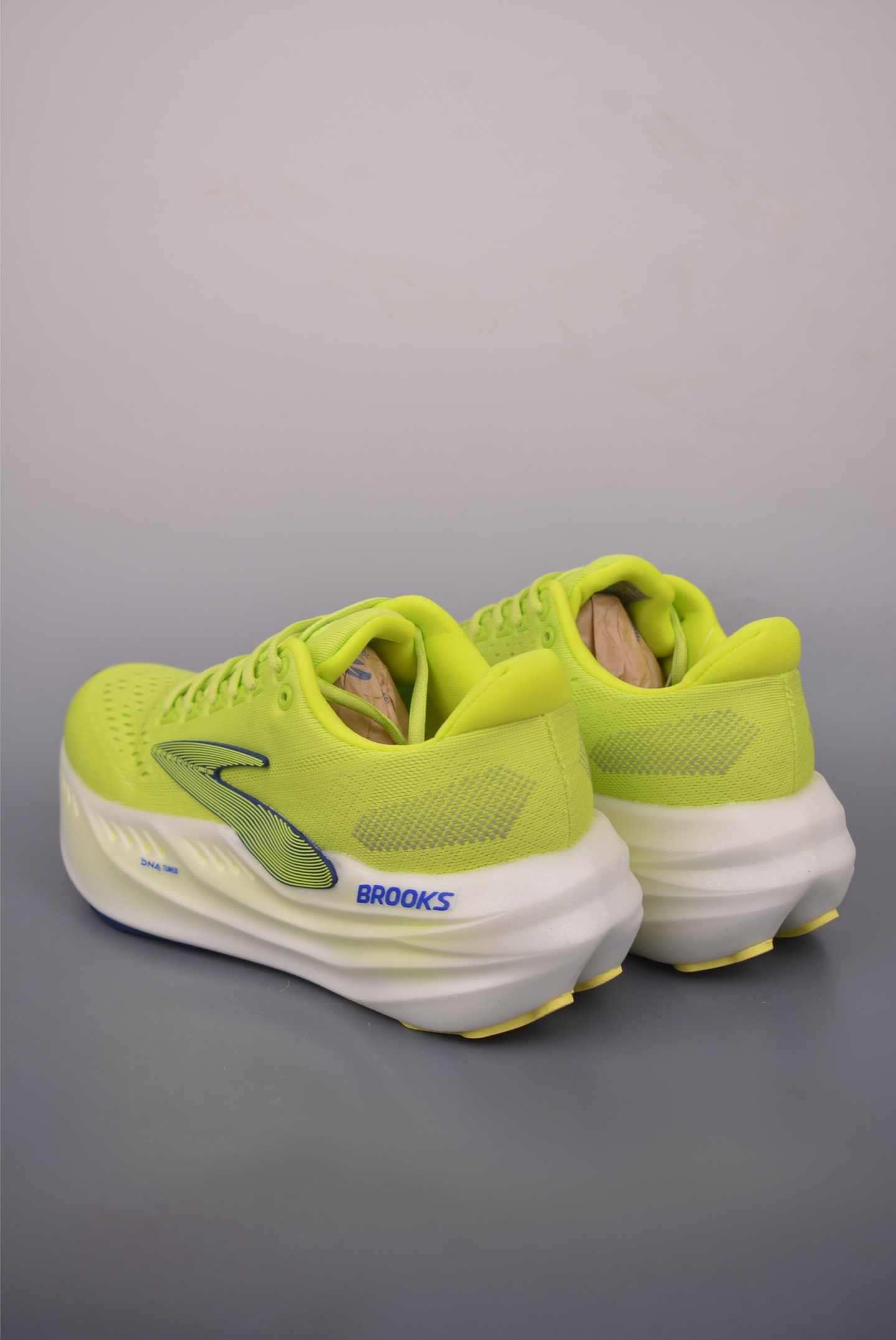 Brooks Glycerin Max Running Shoes - Lightweight, Breathable, and Cushioning 3 i1759872215193 6963 0 1