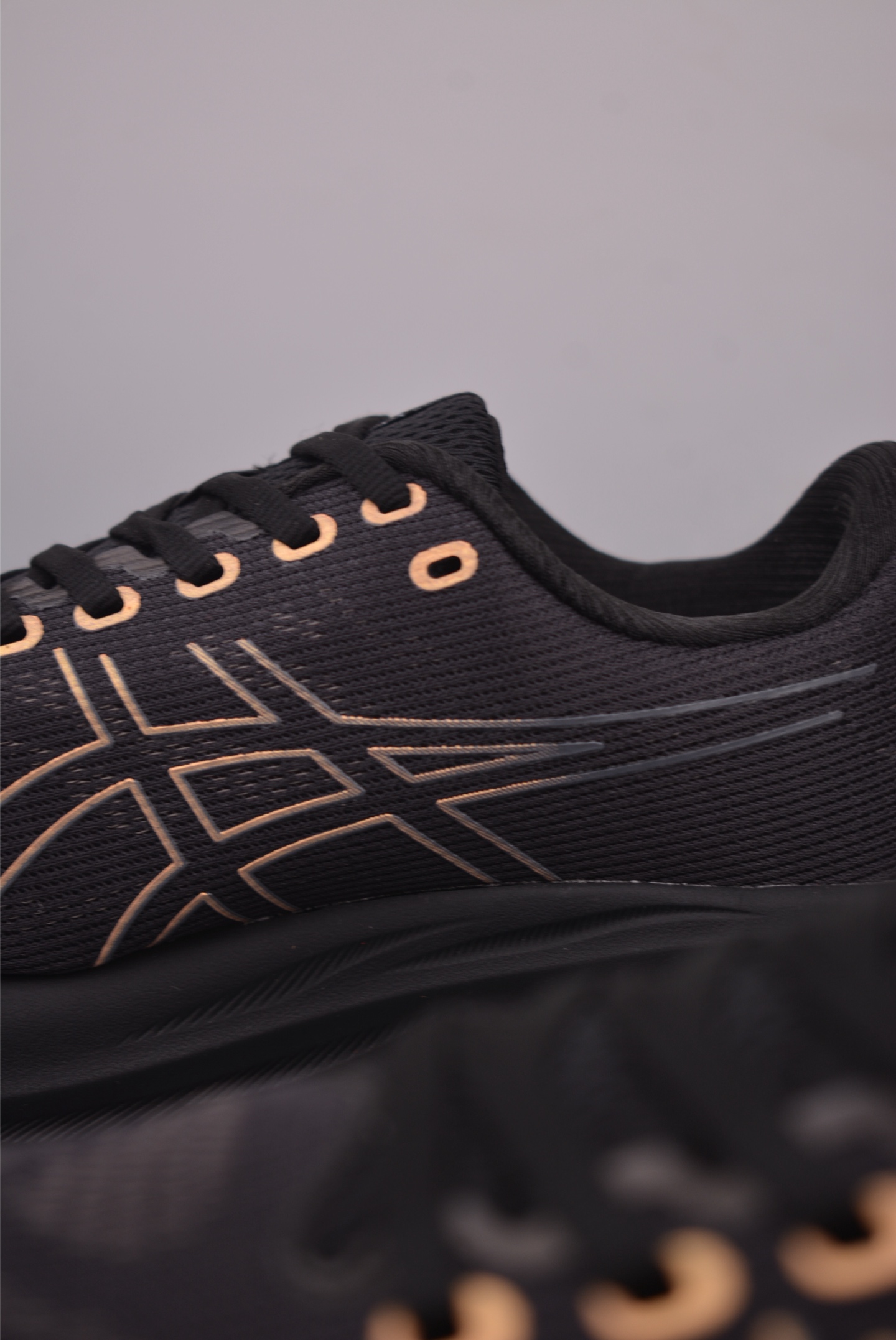 Asics Gel-Saiun 3 Retro Breathable Running Shoes, Comfortable Cushioning for Men 9 i1759872272158 6075 0 7