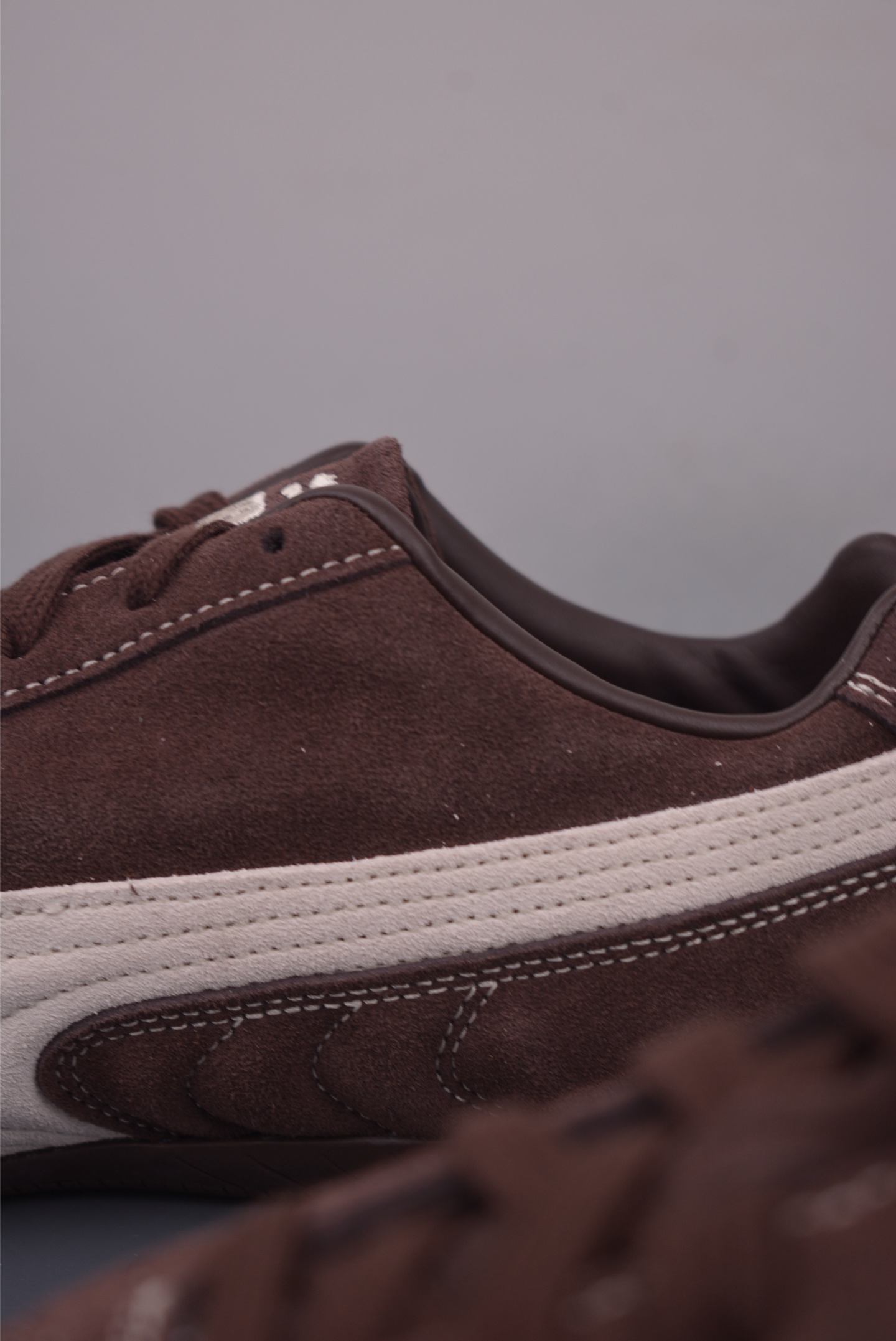 Puma Speedcat OG Sparco: Retro Motorsport-Inspired Brown Suede Sneakers 9 i1759873414822 1819 0 7