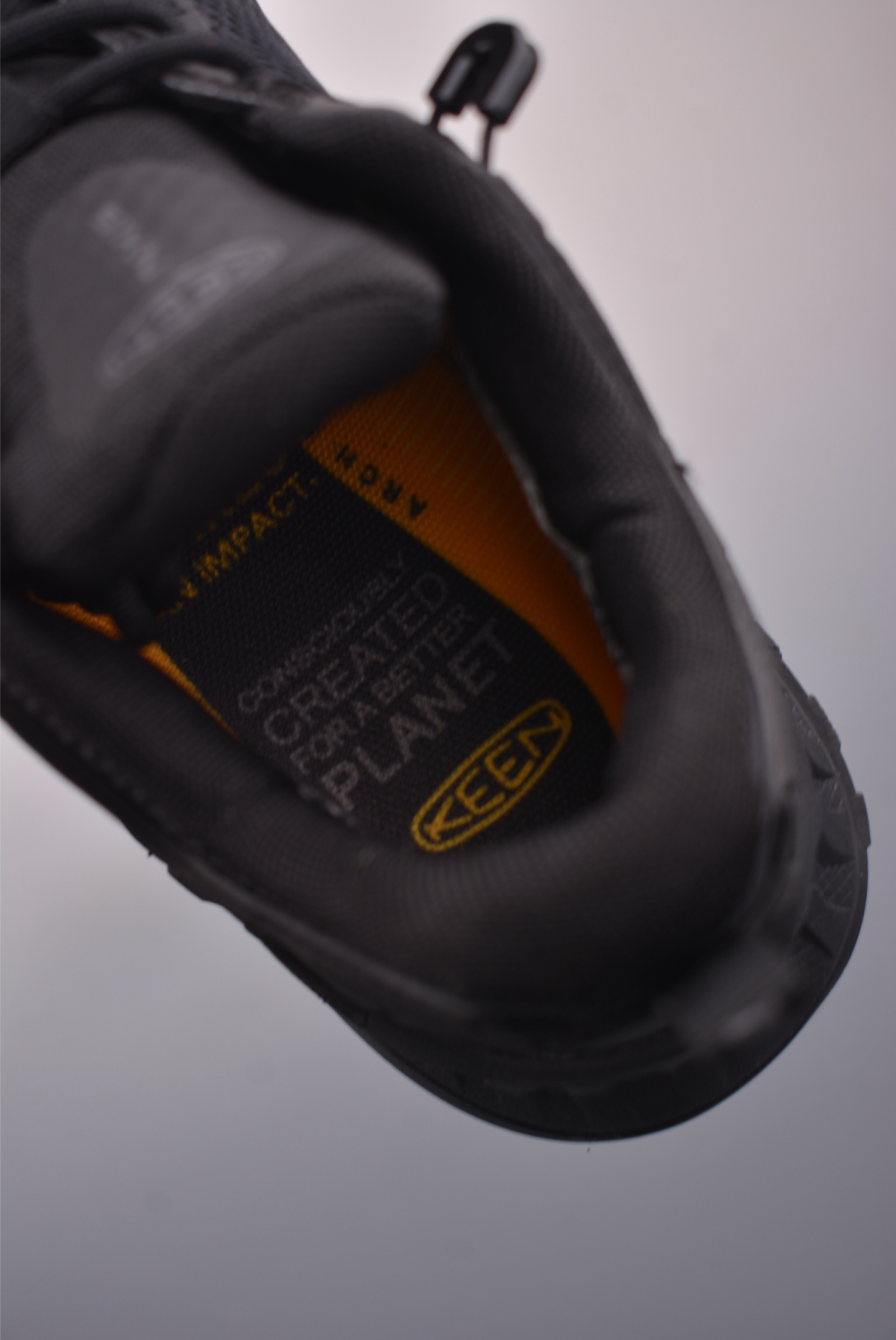 190 KEEN科恩 NXIS EVO WP 户外运动低帮防水透气徒步鞋 1030062