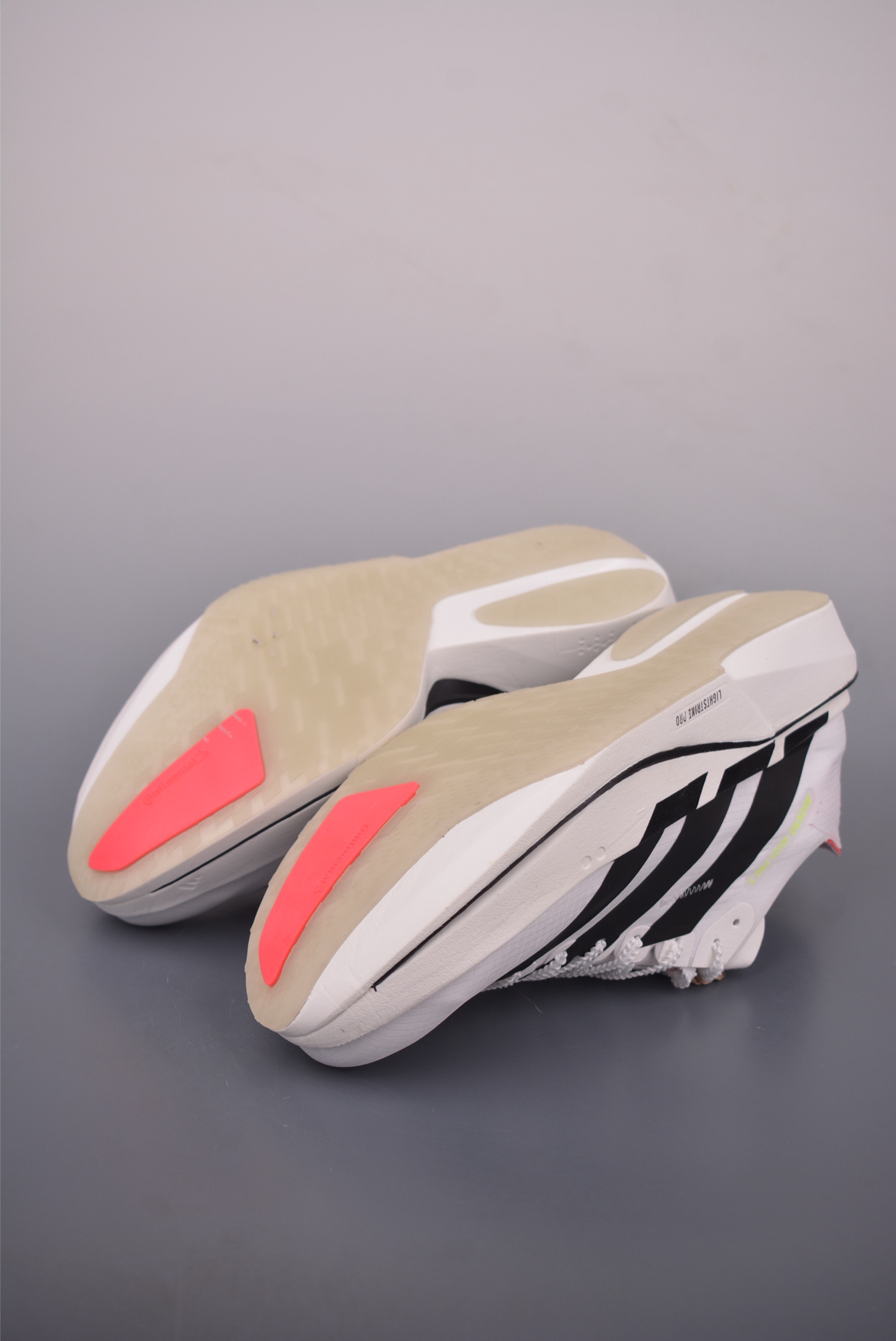 190 Adidas Adizero Adios 5 M 阿迪超轻透气缓震跑鞋 全掌碳板 K18290