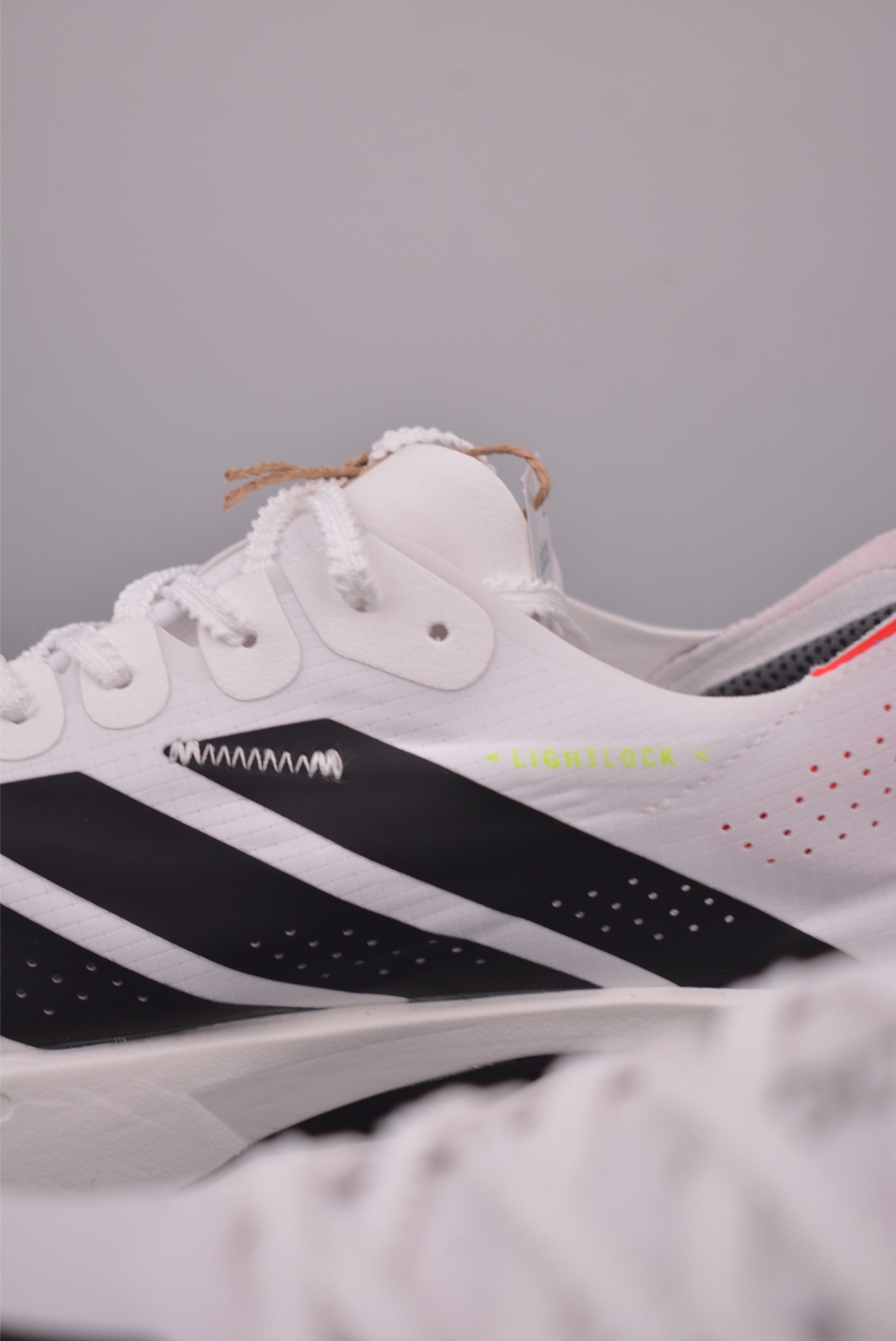 190 Adidas Adizero Adios 5 M 阿迪超轻透气缓震跑鞋 全掌碳板 K18290