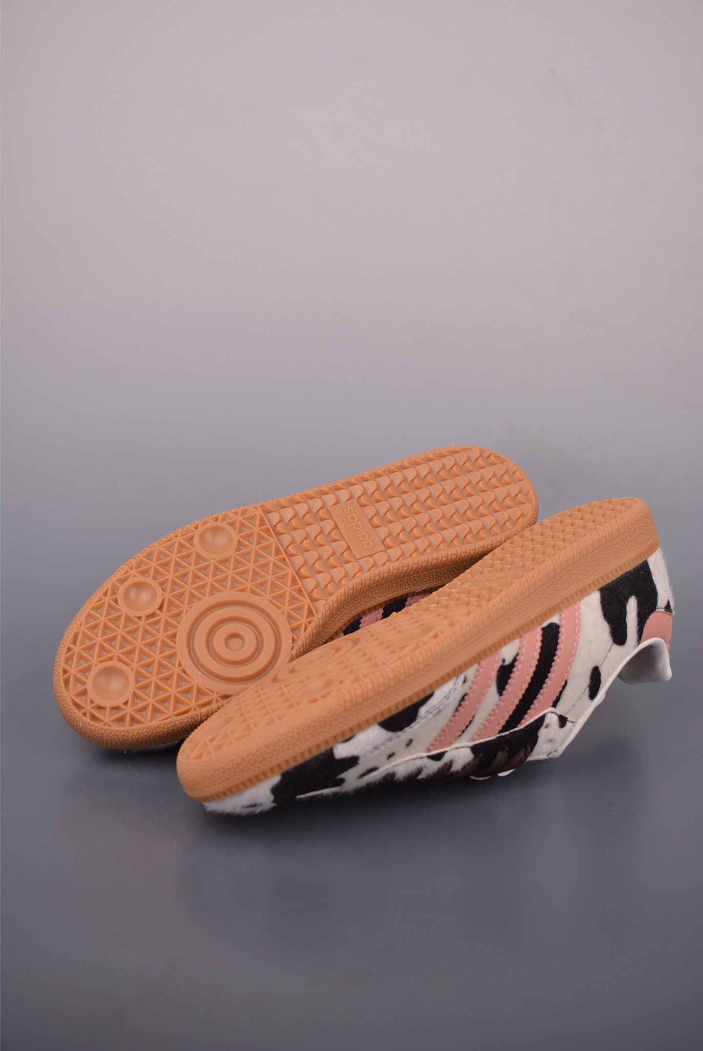 i1759966023537 4385 0 2