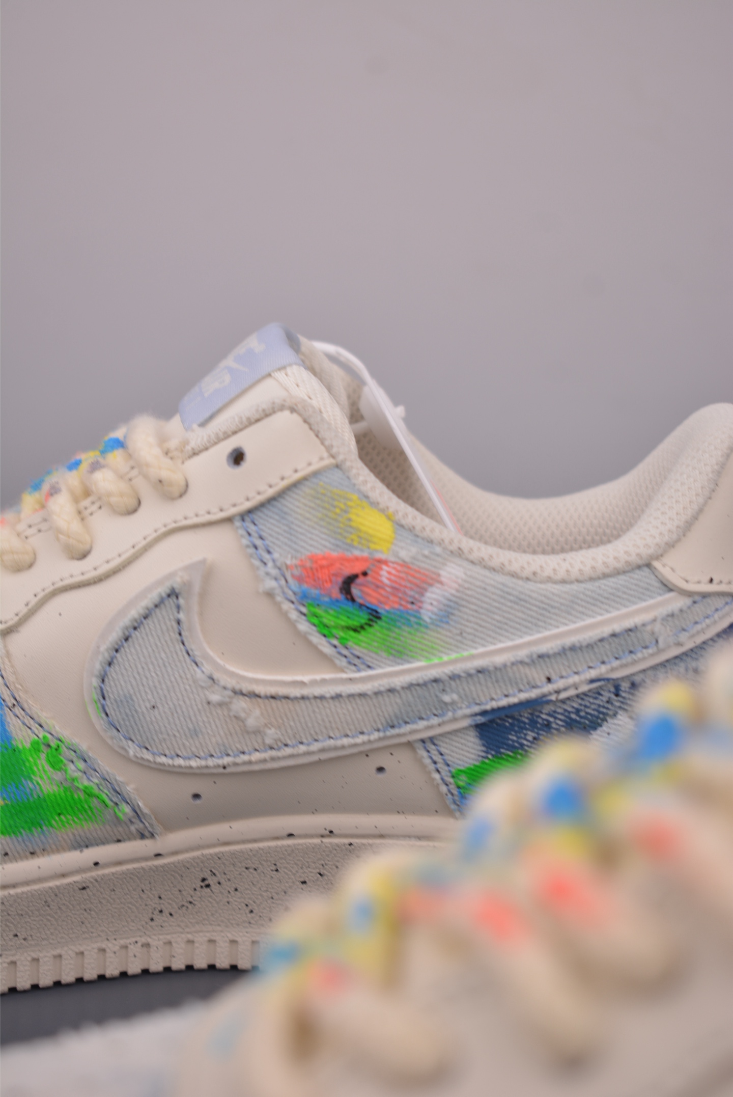 Nike Air Force 1 Low 'Happy' Custom Graffiti Sneakers - Limited Edition 9 i1759966887441 3750 0 7