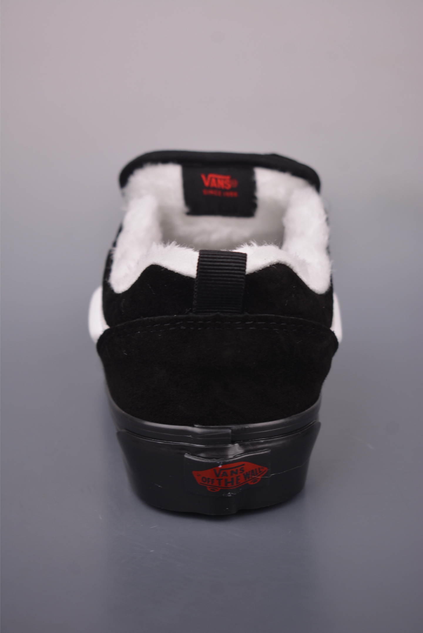 150 Vans Knu Skool 黑武士 百搭休闲防滑减震加绒款面包鞋 VN0009QCBMA