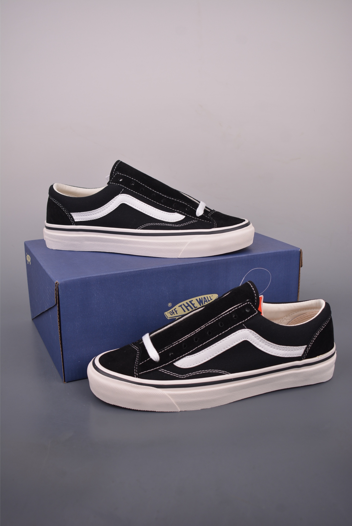 Vans Premium Old Skool 36: Black & White OG Retro Skate Shoes for Comfort 5 i1760004219679 7683 0 4
