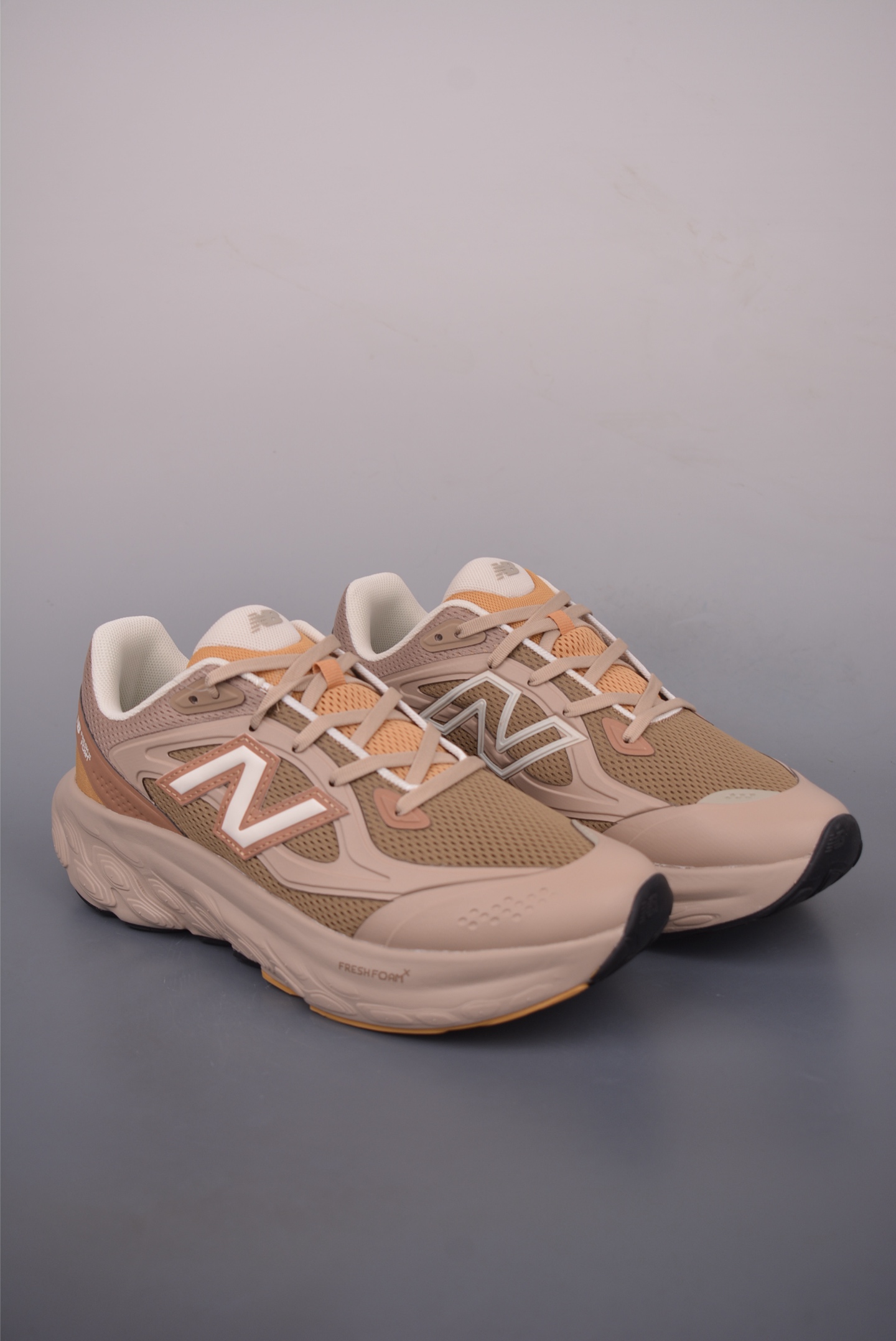 New Balance FuelCell SuperComp Trainer Running Shoes - Energy Arc Technology 2 i1760004510573 1251 0 0