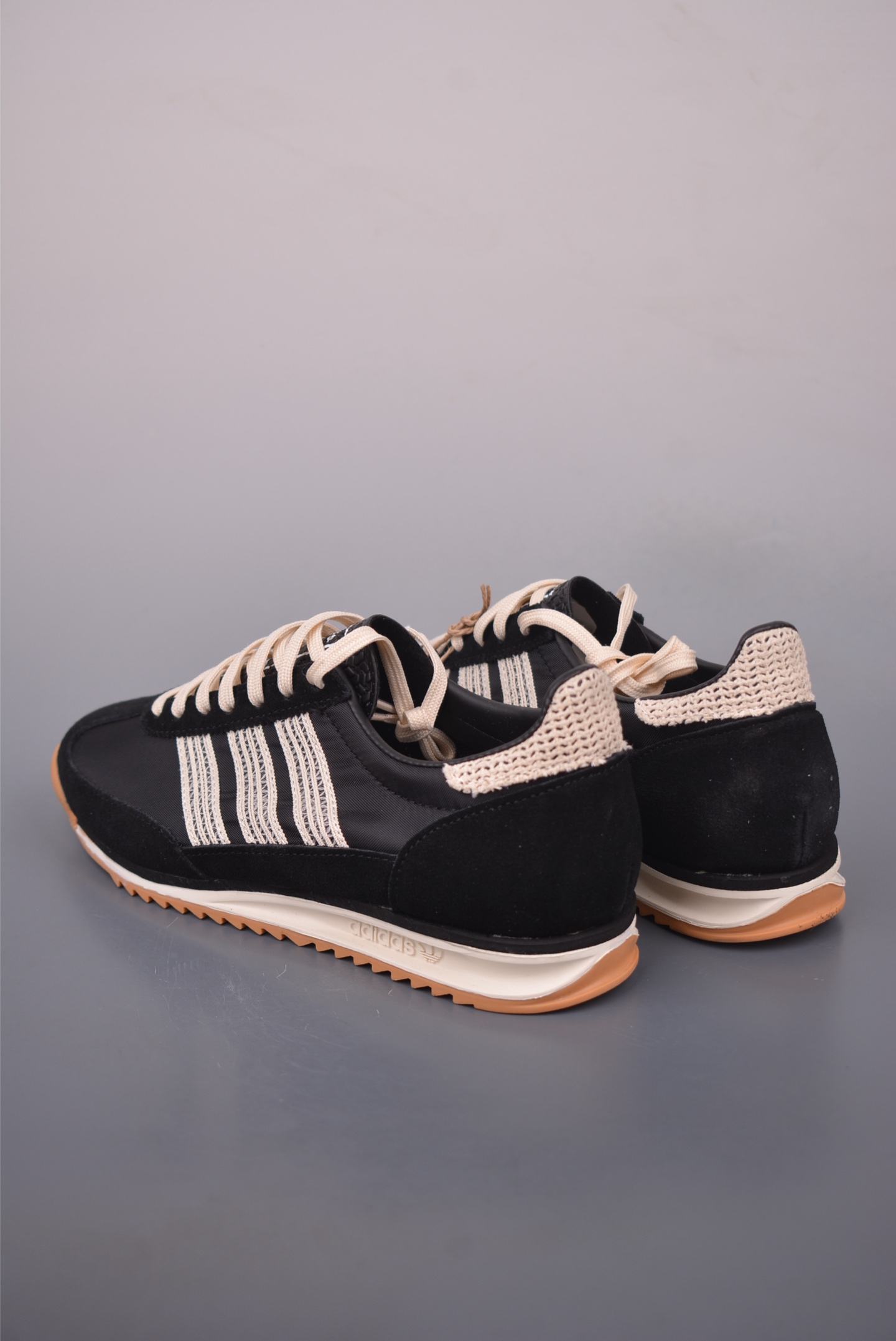 Adidas Originals SL 72 RS Lightweight Retro Running Shoes - Unisex Design 2 i1760004767620 8244 0 1