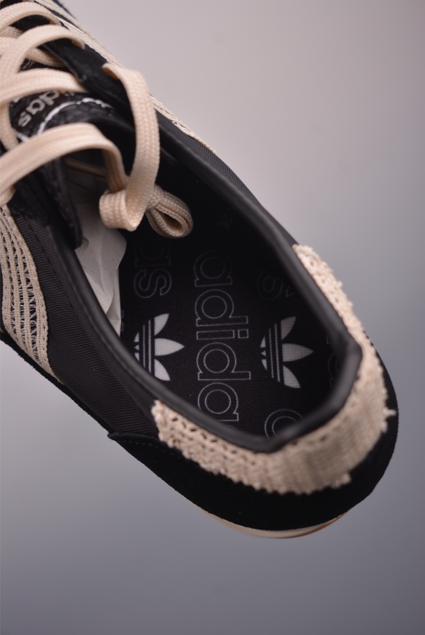 Adidas Originals SL 72 RS Lightweight Retro Running Shoes - Unisex Design 9 i1760004767635 5895 0 8