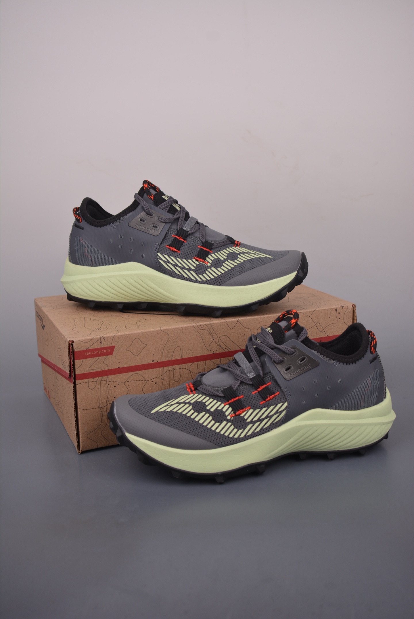 180 Saucony Endorphin Rift 旗舰级缓震型跑鞋 S20856-312