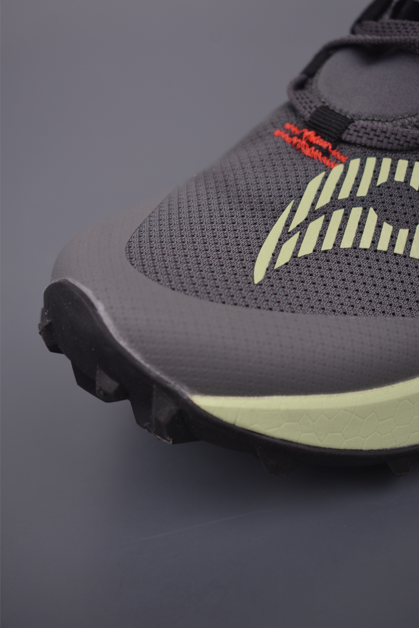 180 Saucony Endorphin Rift 旗舰级缓震型跑鞋 S20856-312