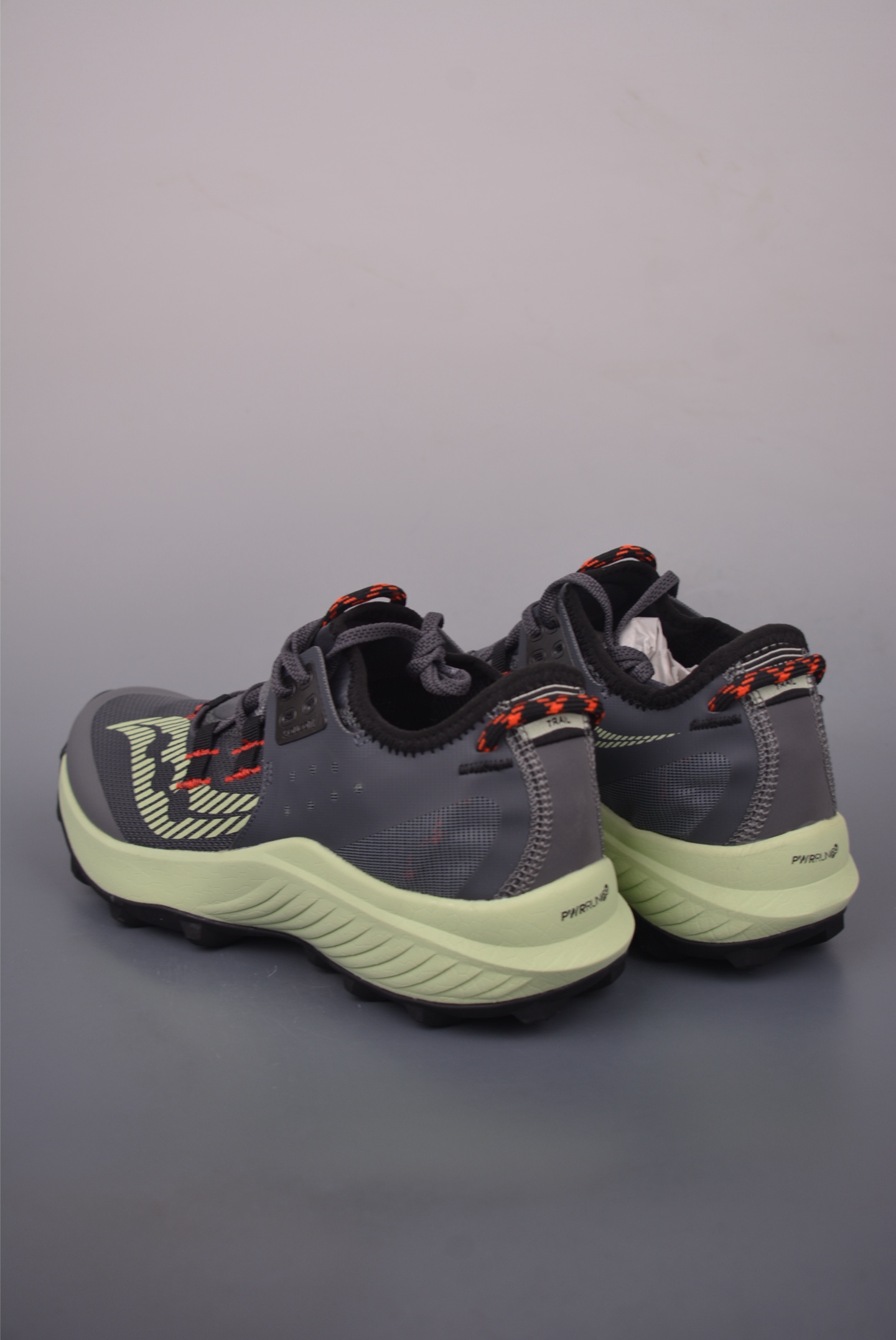 180 Saucony Endorphin Rift 旗舰级缓震型跑鞋 S20856-312