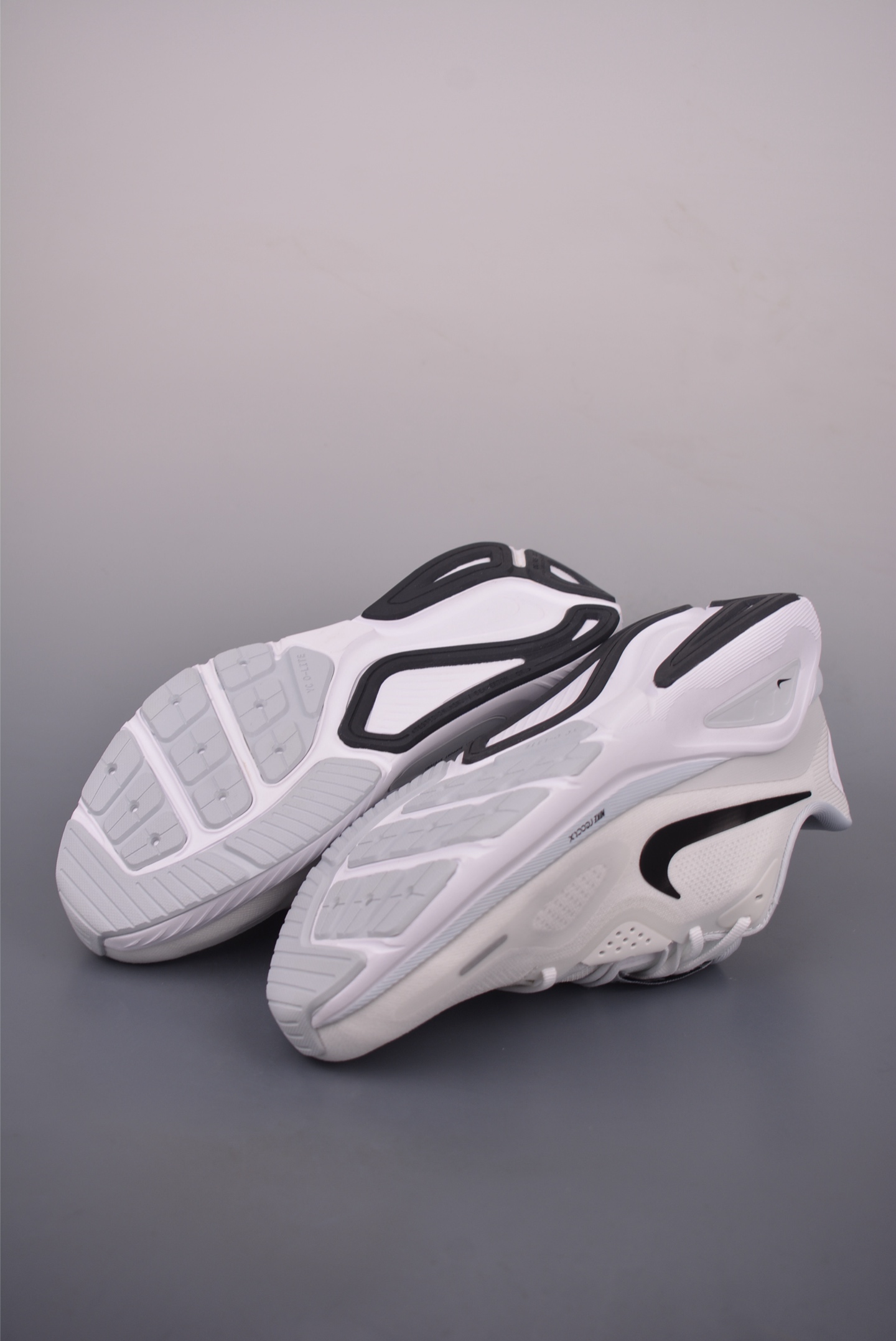 Nike Air Structure 26 Running Shoes, Zoom Technology, White/Black Sneakers 3 i1760007685723 1754 0 2