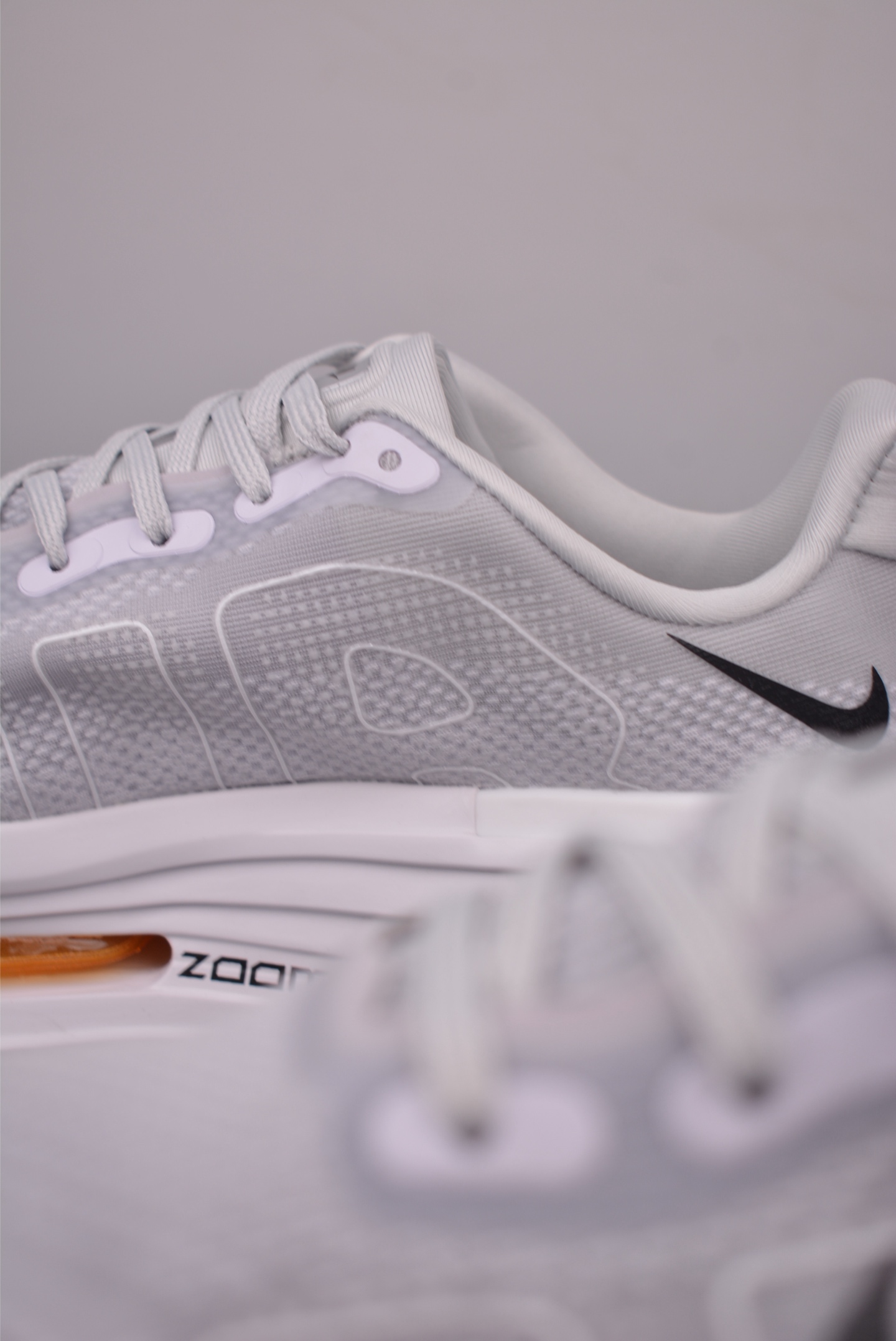Nike Vomero Premium Air Cushion Running Shoes - Comfortable and Durable 9 i1760007802156 8737 0 7